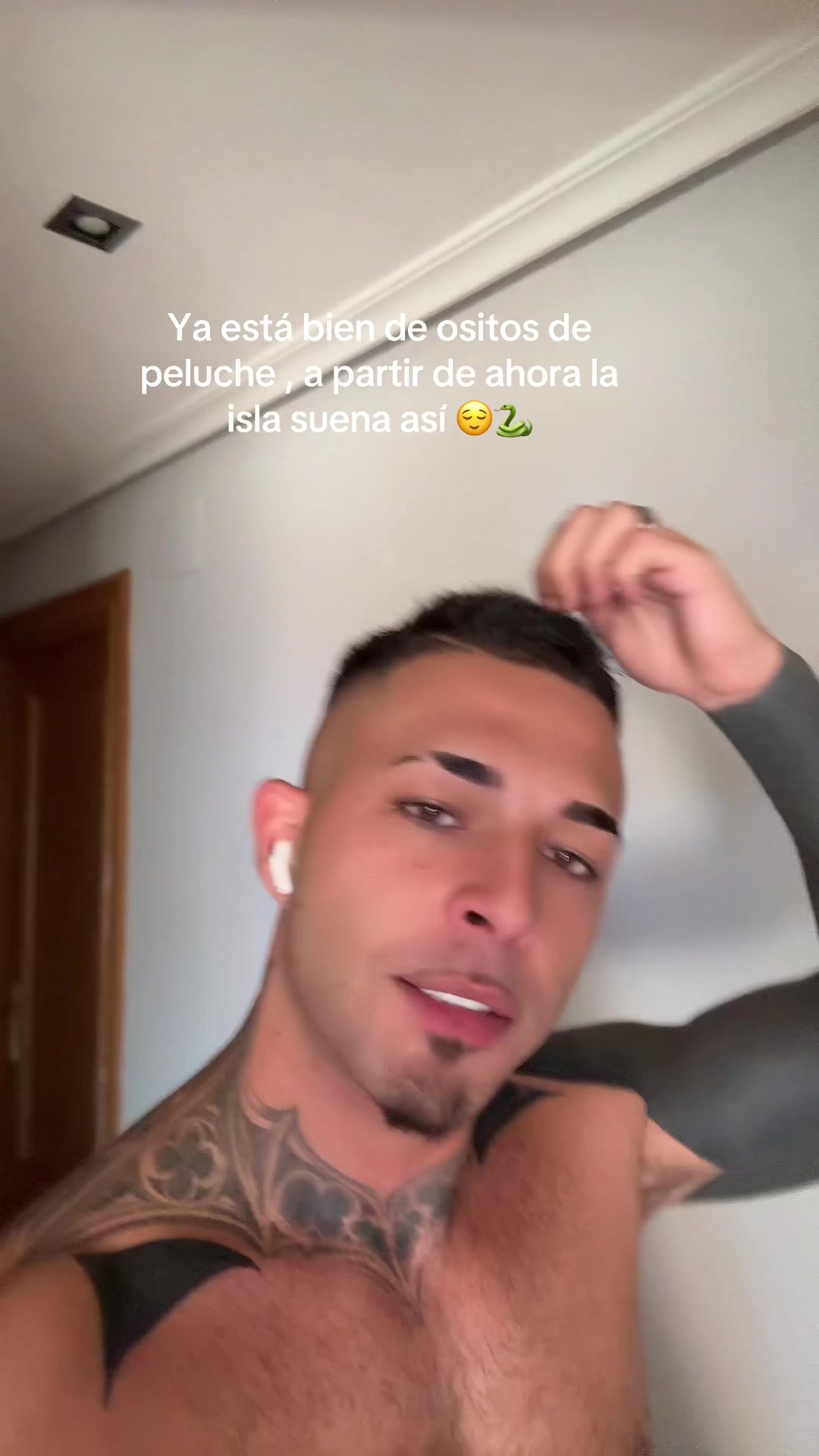 @alexgi