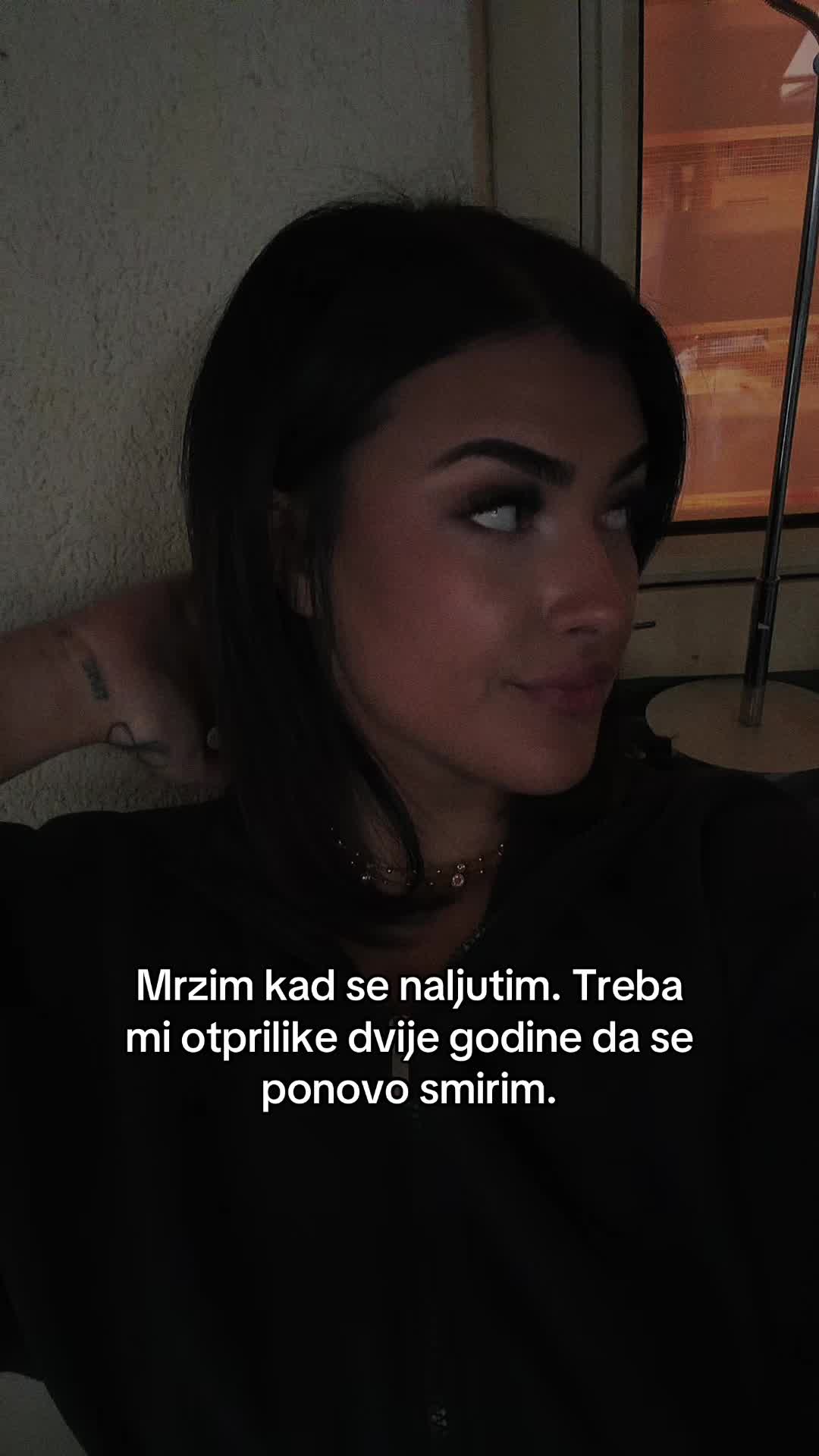 @Bella