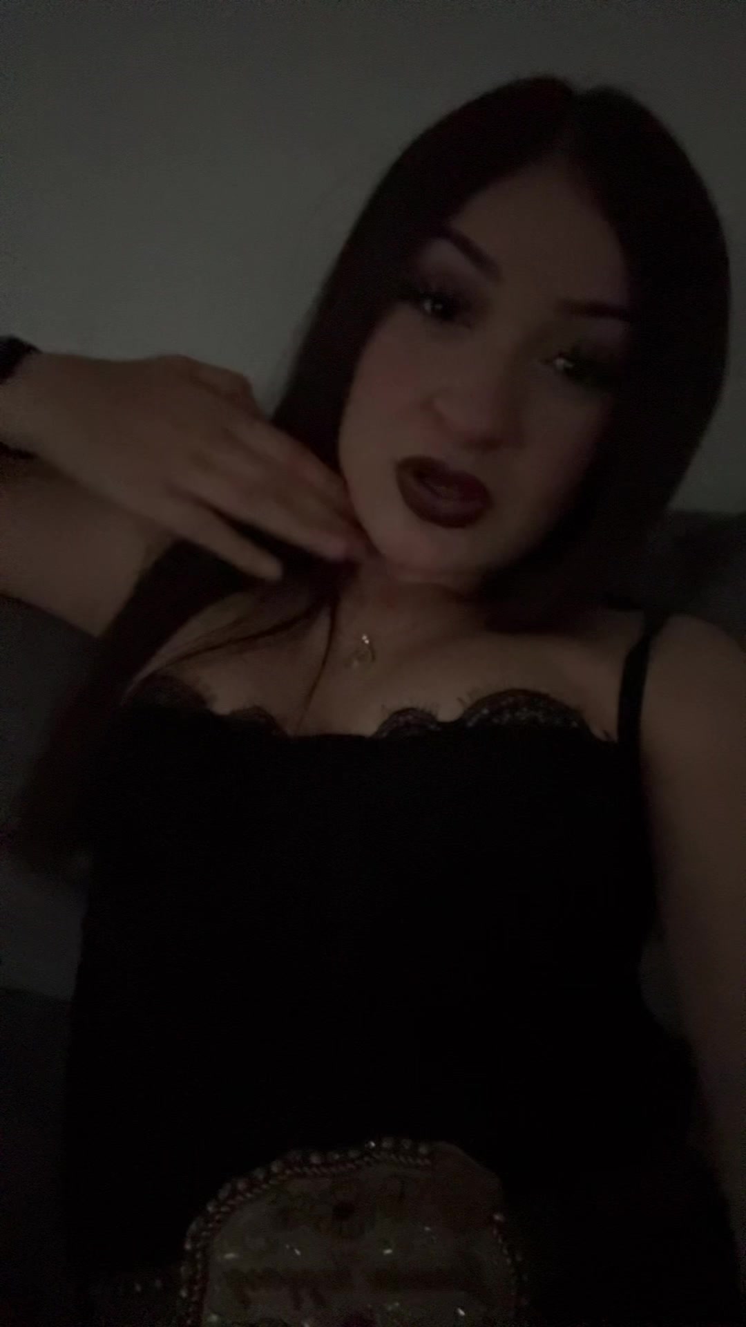 @jasminvvazquez