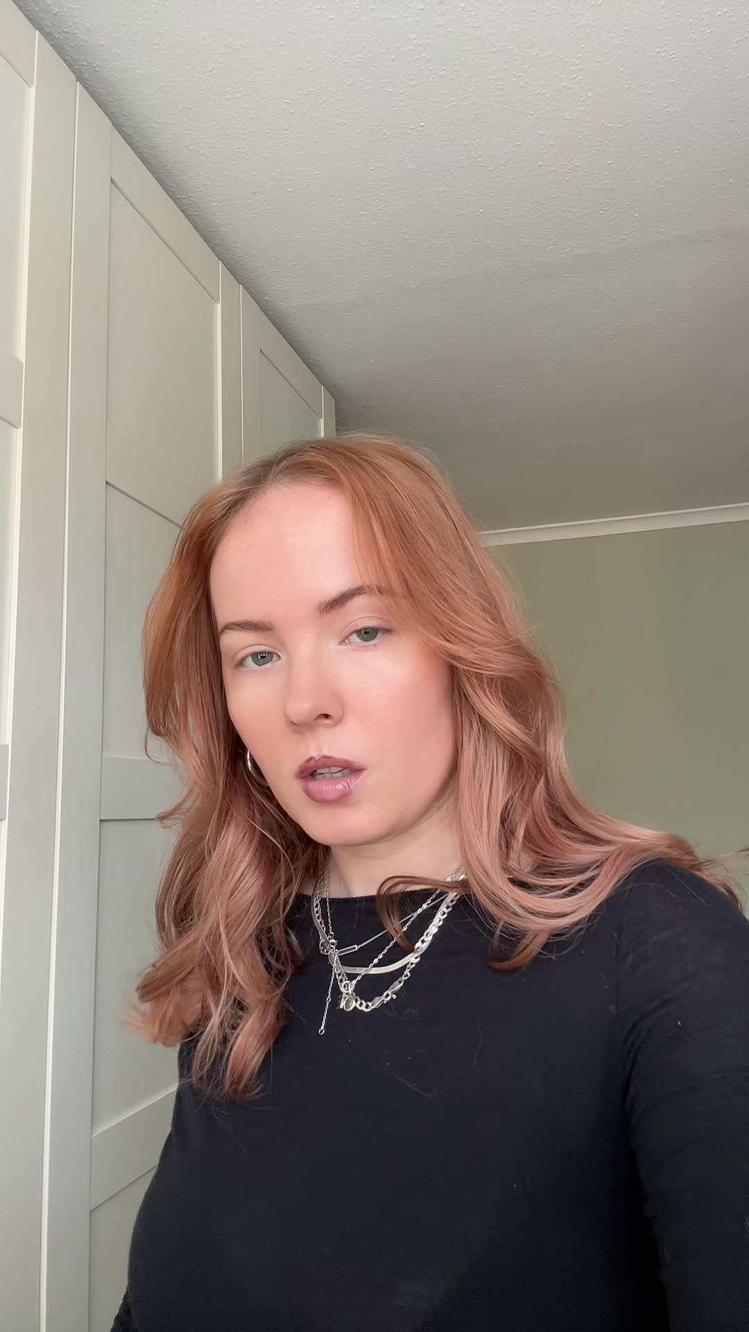 @Ella