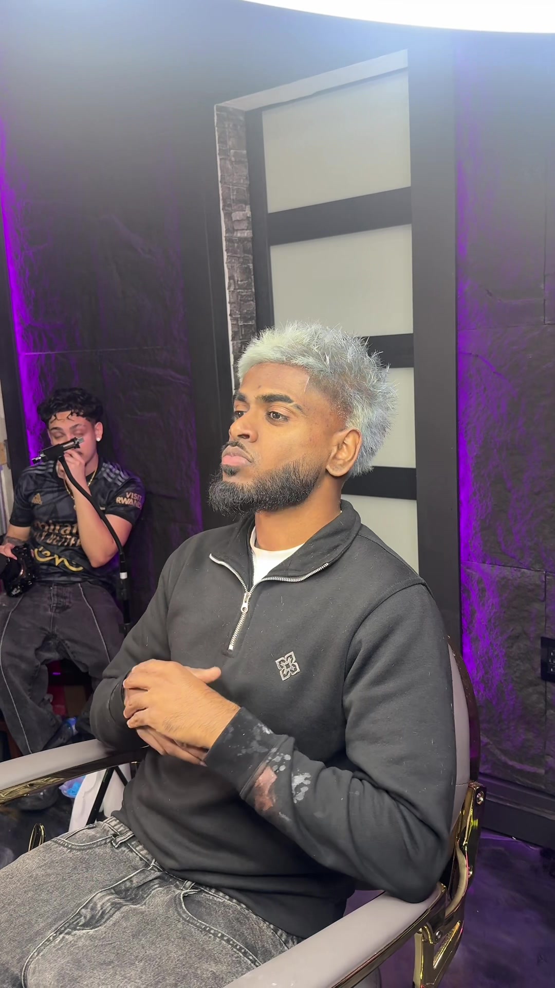 @AVI