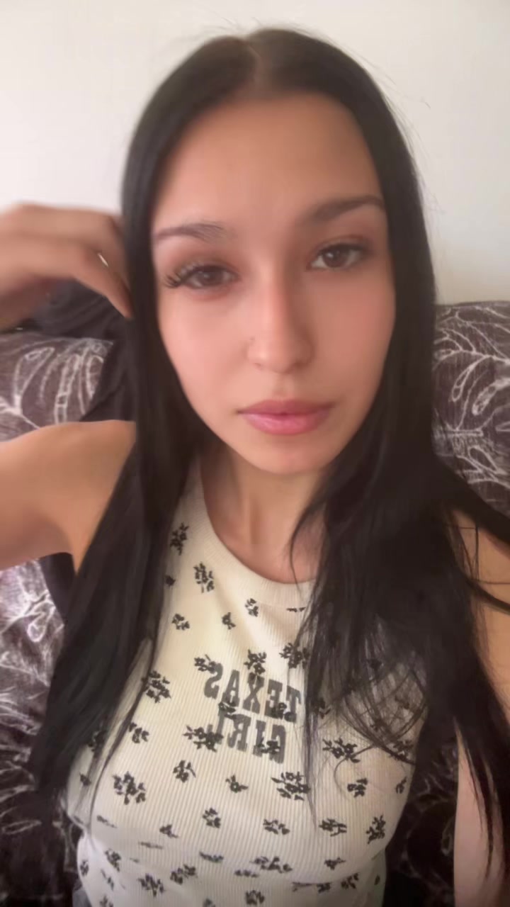 @🐼