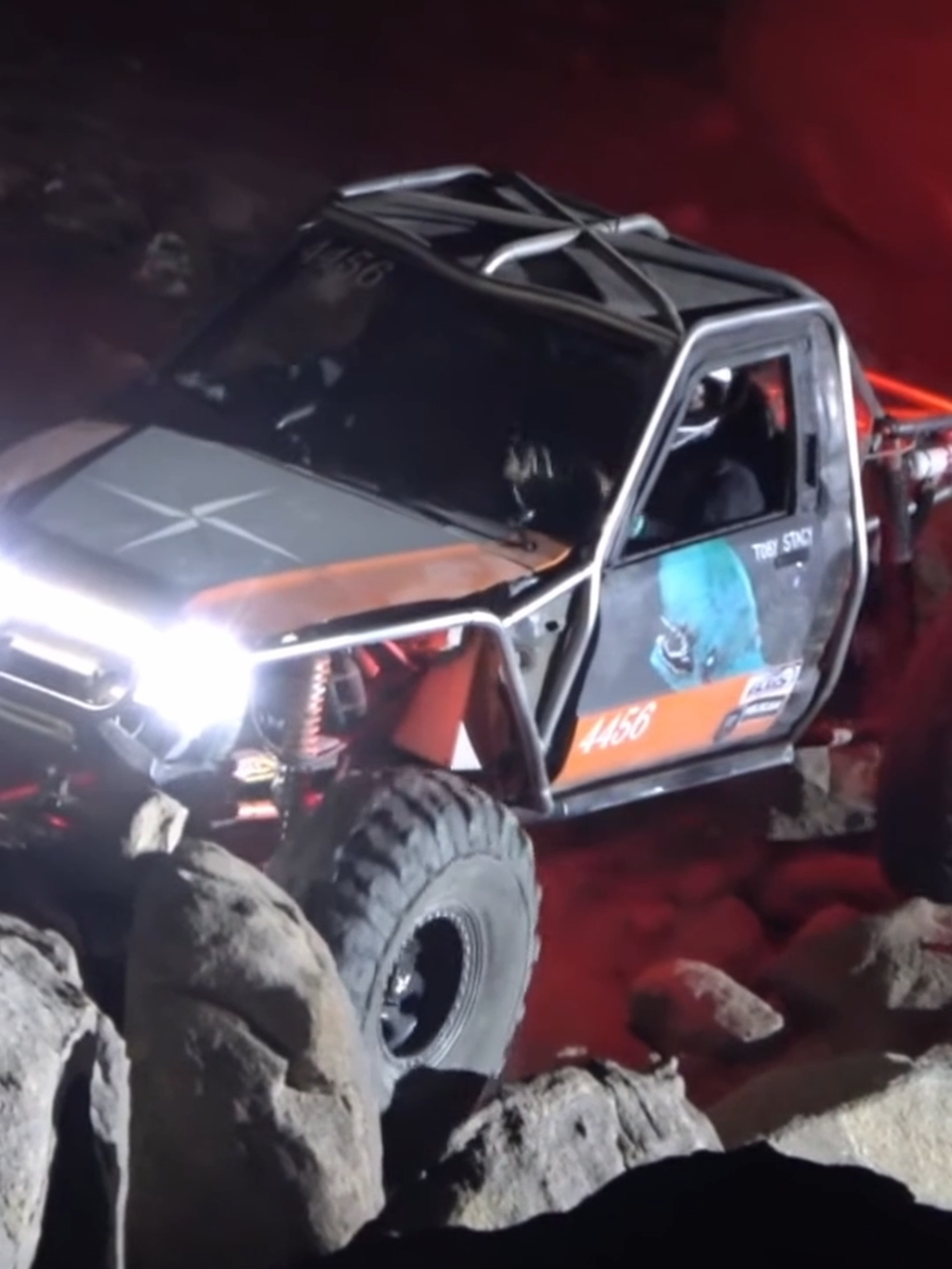 @4wd Around The World