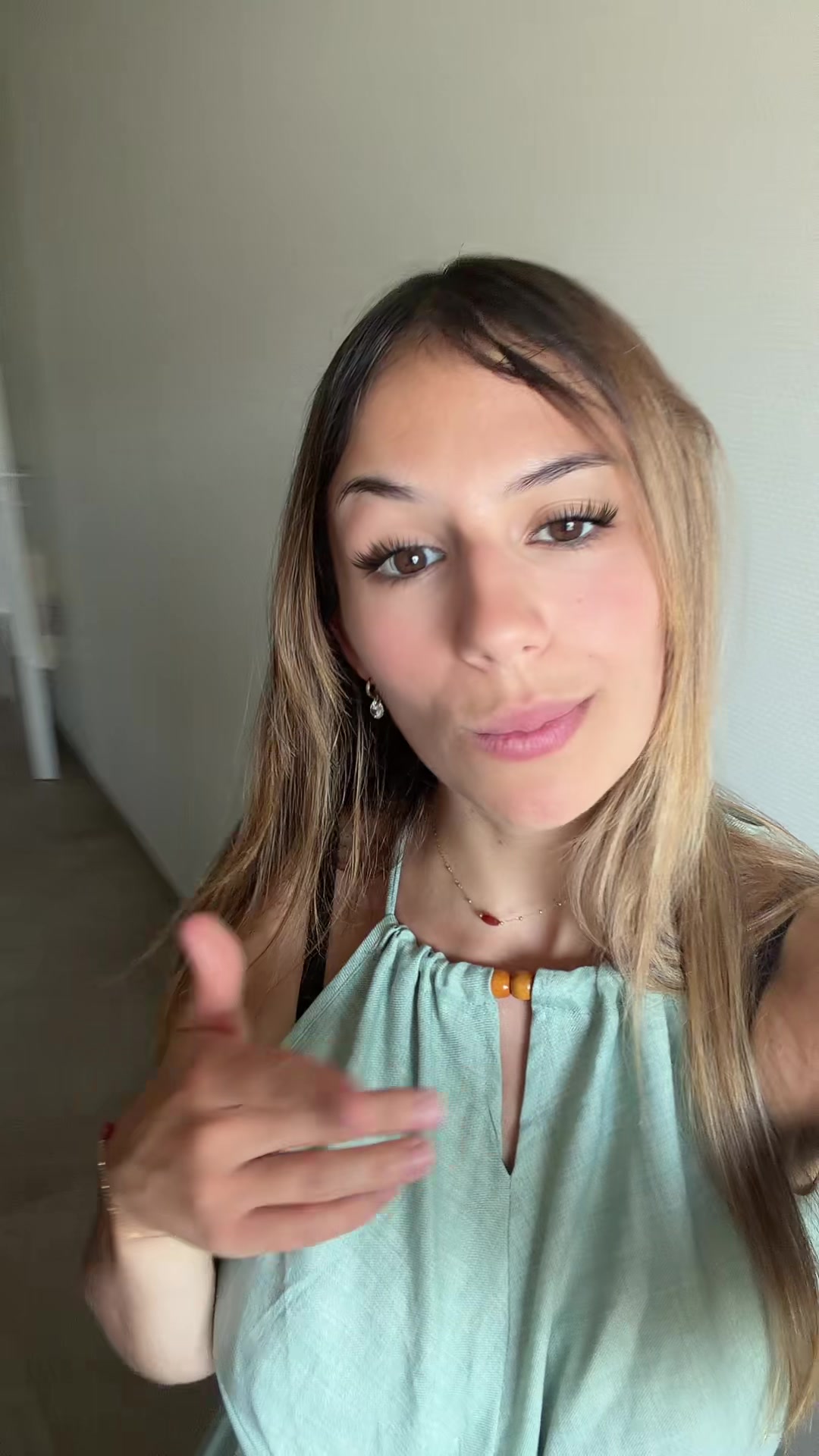 @Pauline26