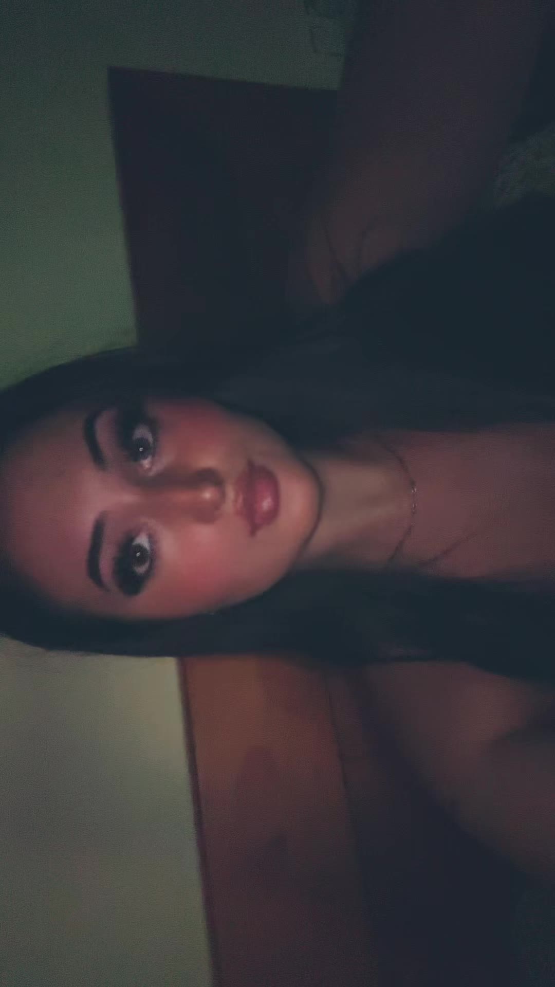 @Heleegf_
