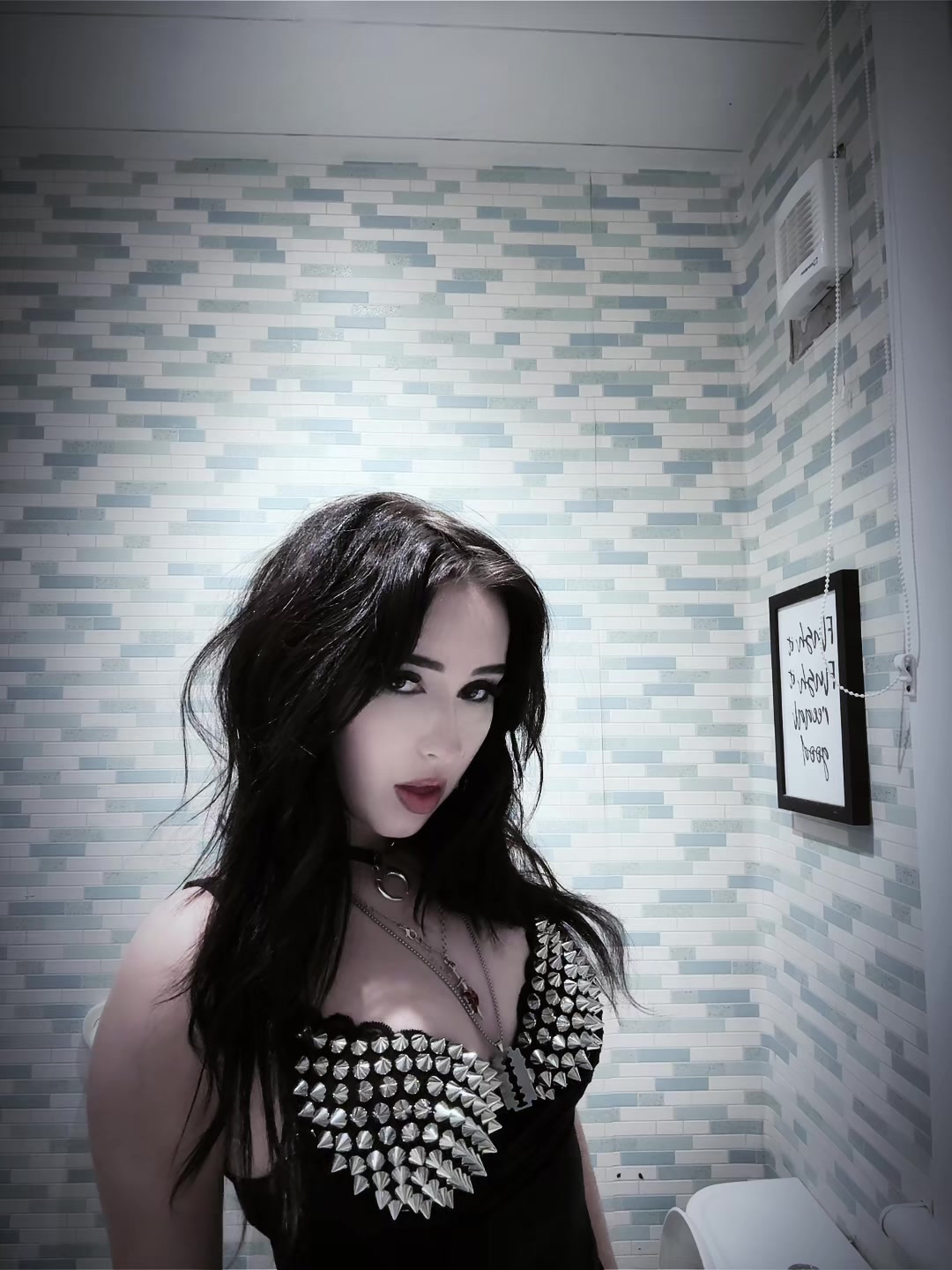 @⚰️🏰🗡️🛡️mel🩸🧙🦇🥊