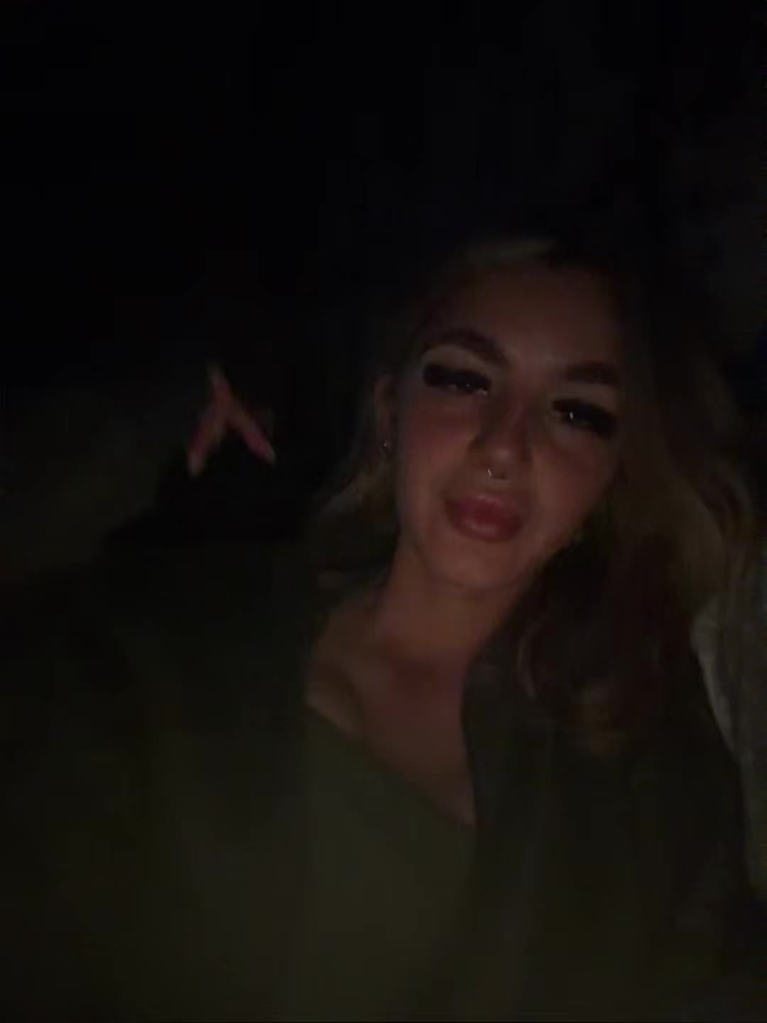 @🕺