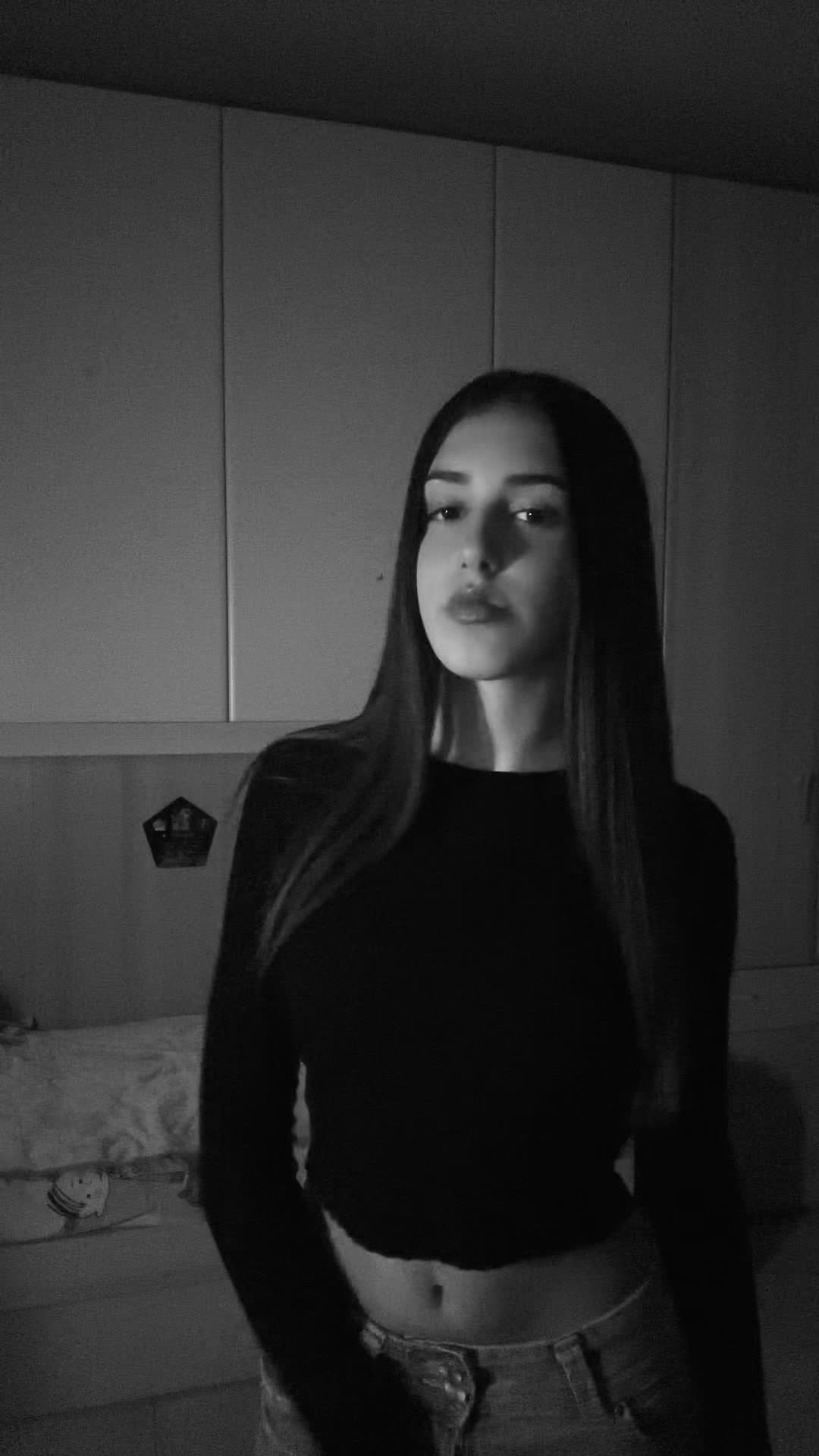 @𝓂𝒶𝓇𝓉𝒶💖