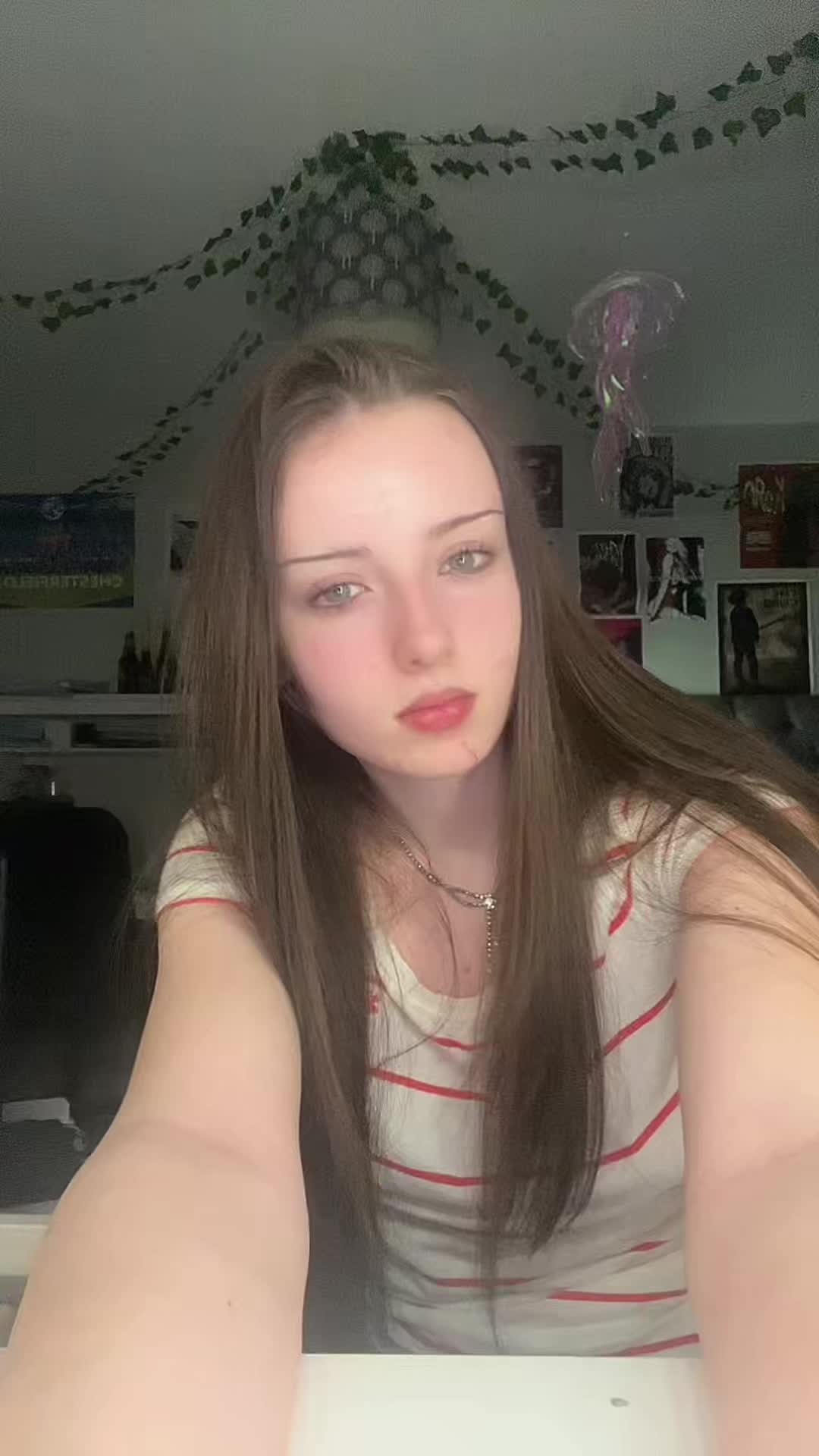 @️
