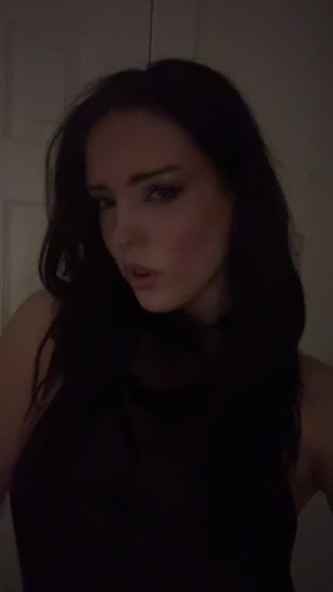 @⋆✴︎˚｡⋆₊˚✧˚₊‧☽｡⋆