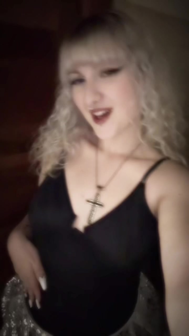 @Leti🕷️
