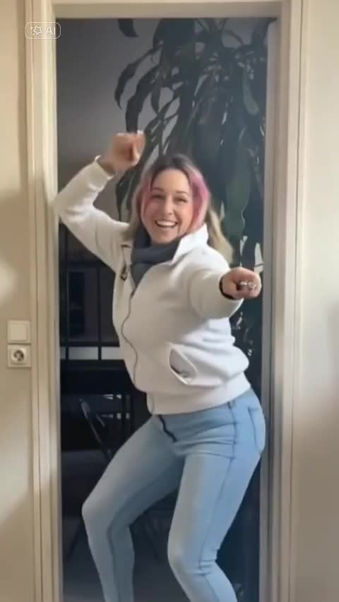 @Scherazade77