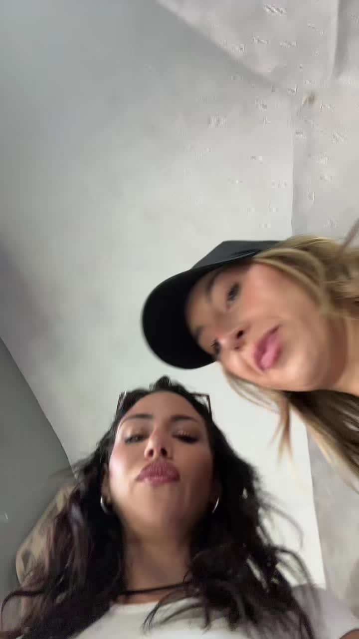 @Alessandra MariaJosé