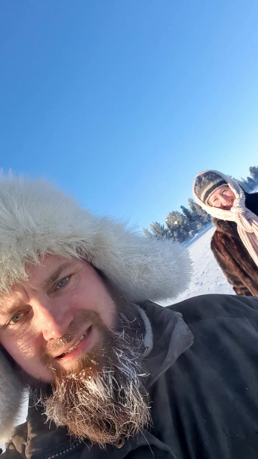 @karvalakkinainen