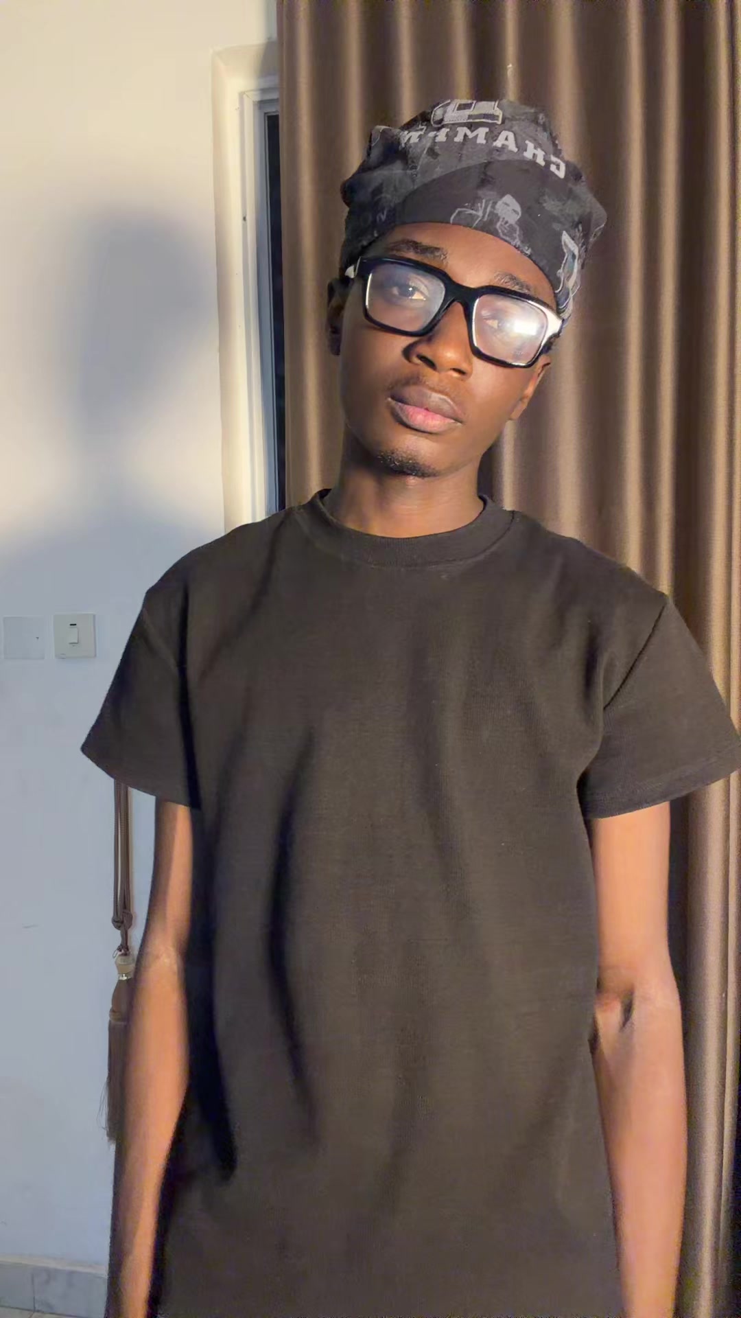 @Boy Alone💜🕊️