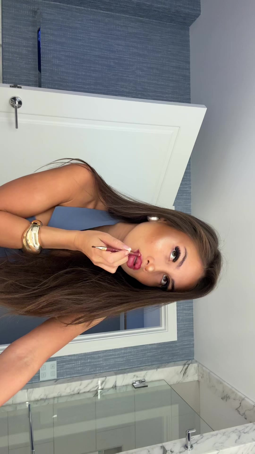 @Nicolinafrisk