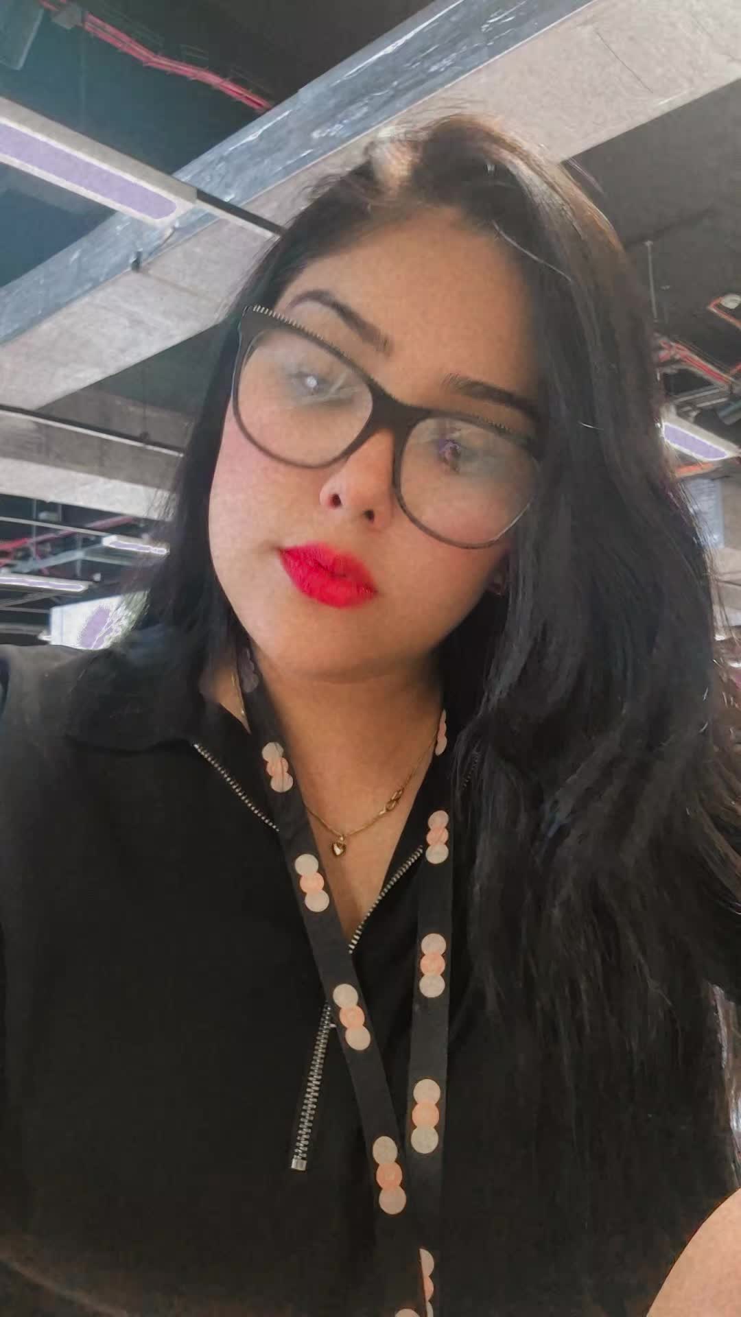 @Jaatni2526
