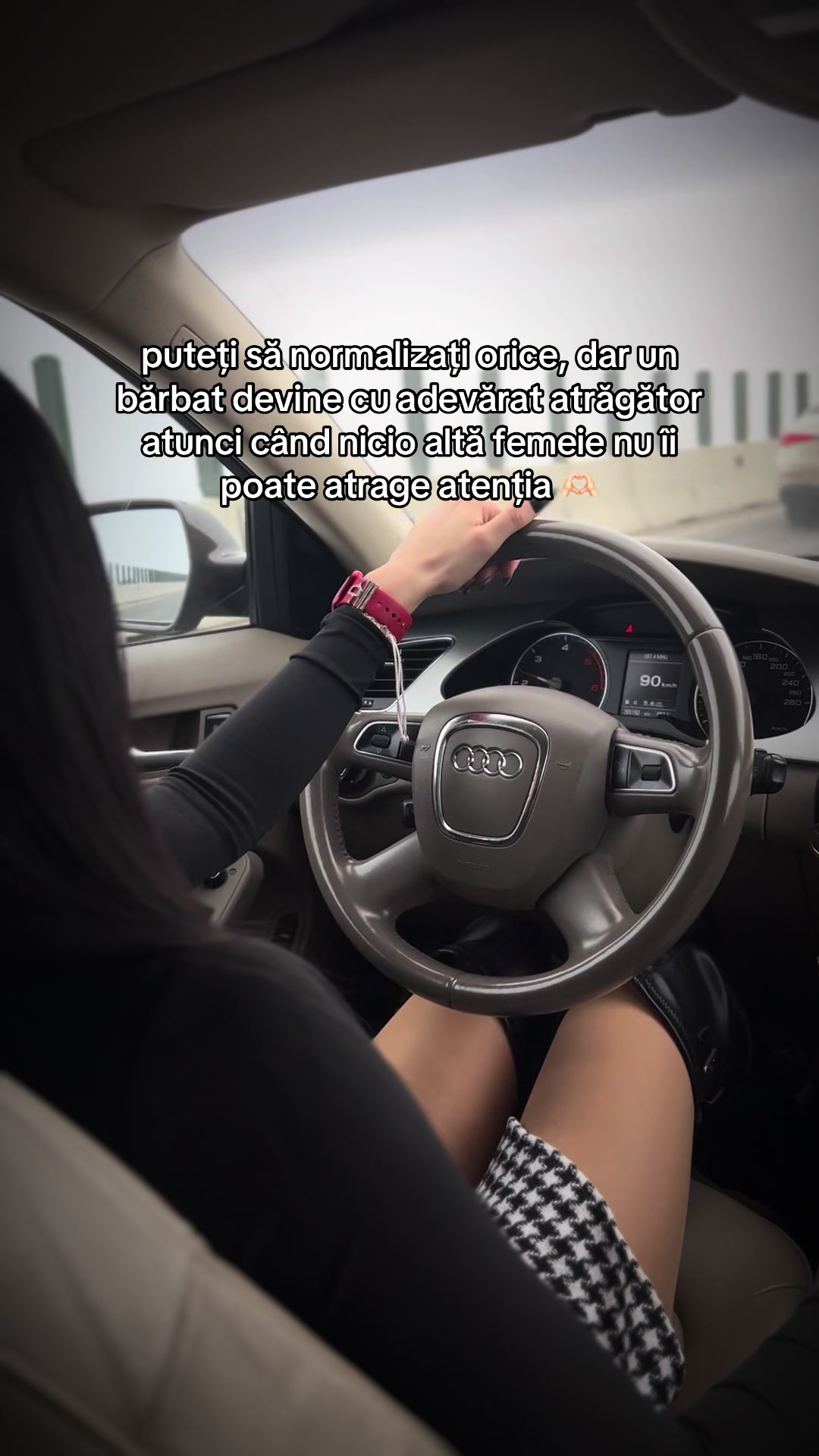 @C Ă T Ă L I N A 🐍