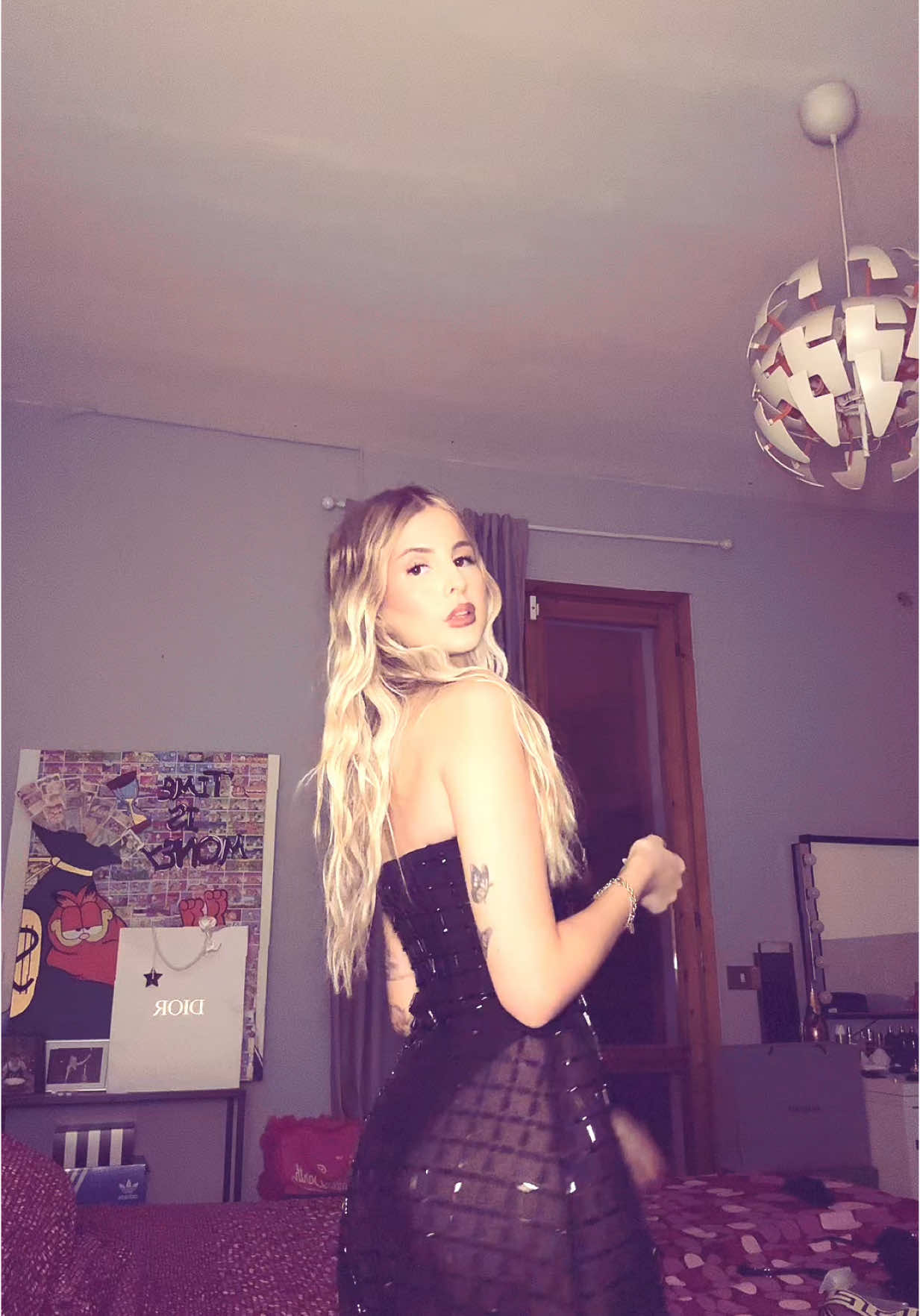 @carlottacalvo_