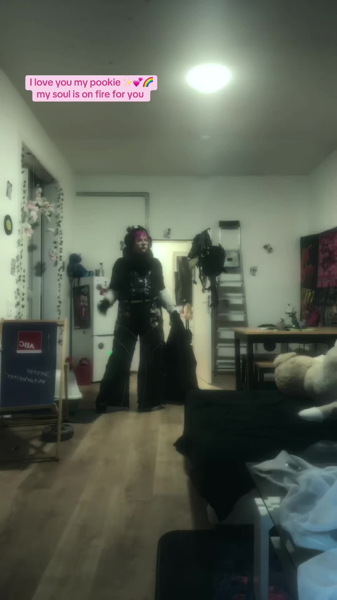@moonfloowerrr