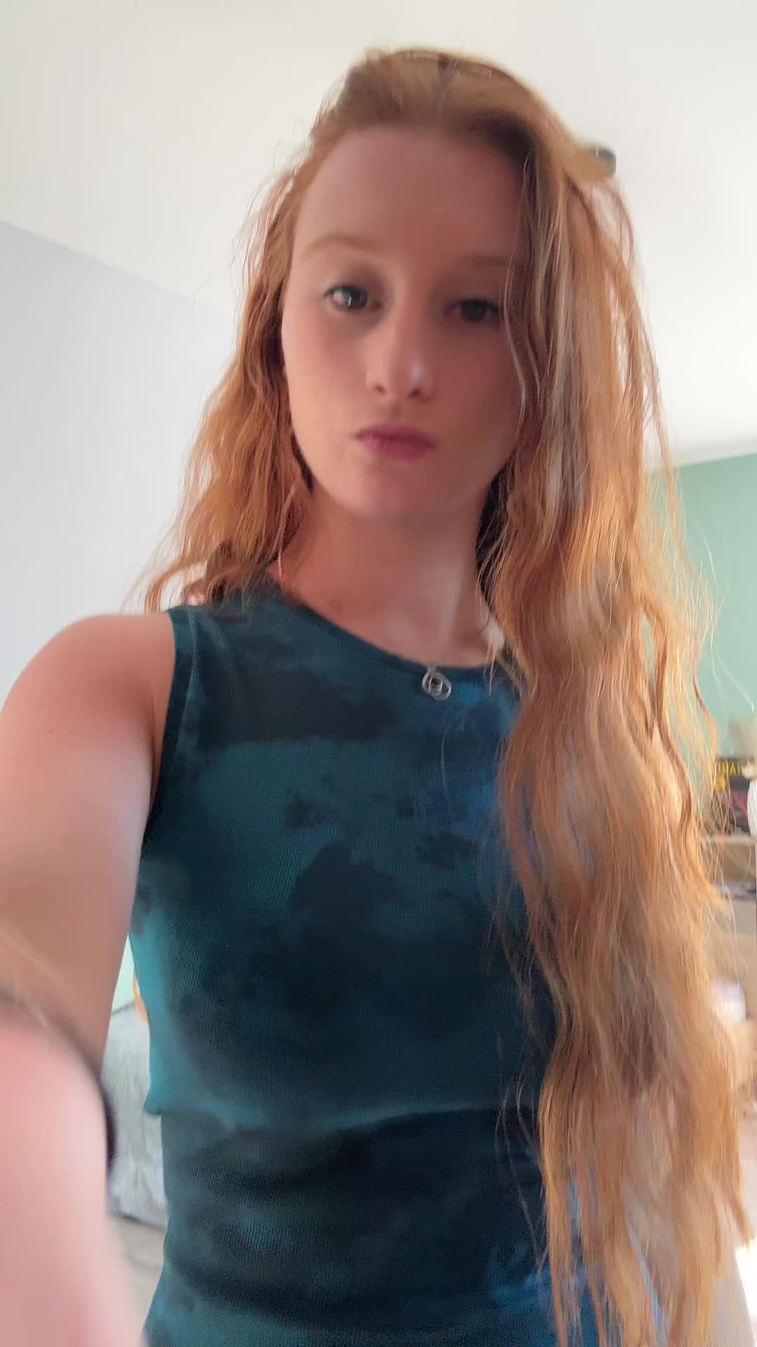 @Eloise📸🏎️