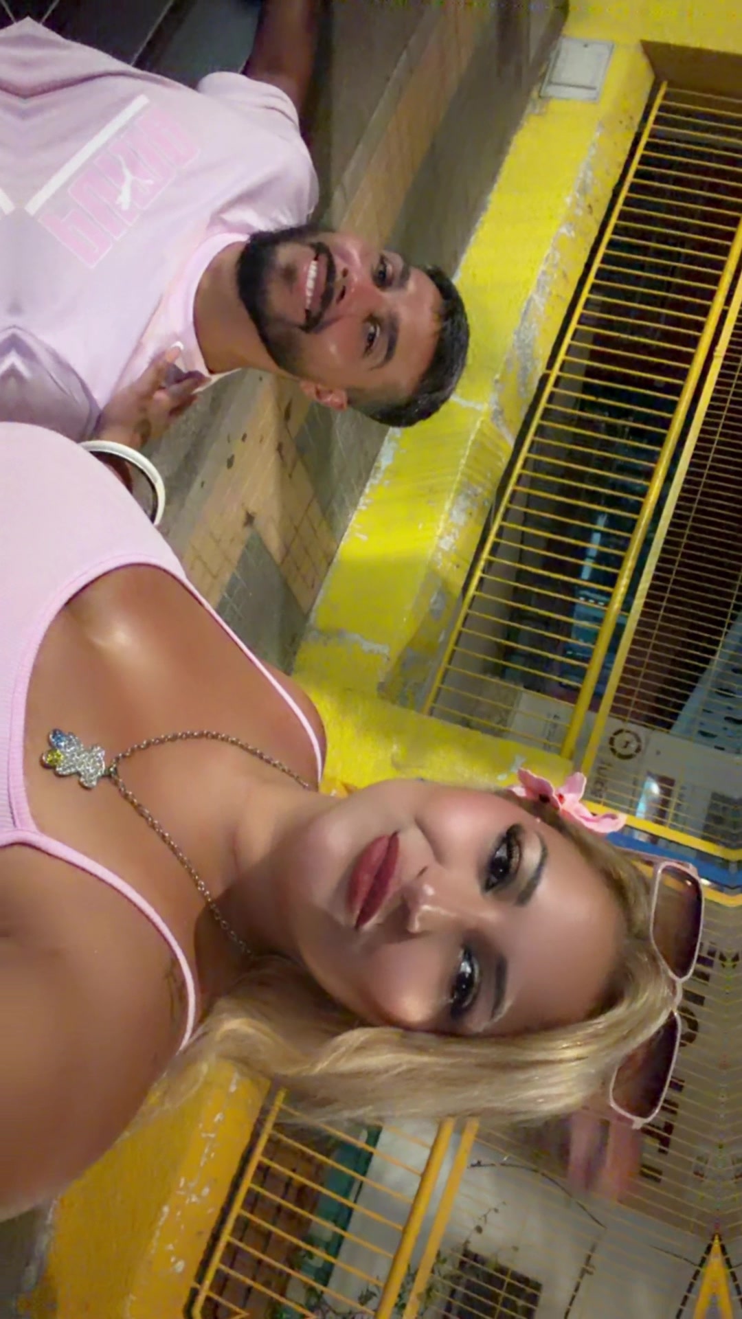 @Charomotos29