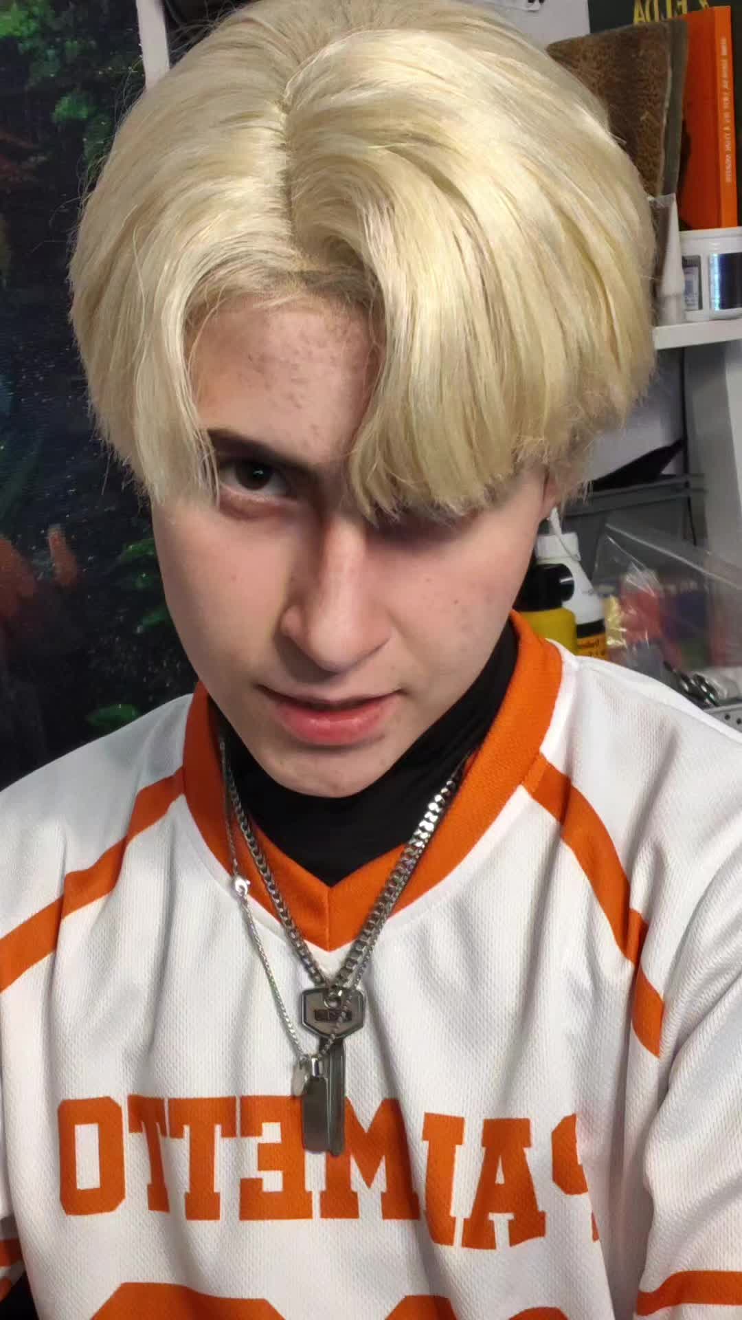 @Tobias🥍🦊