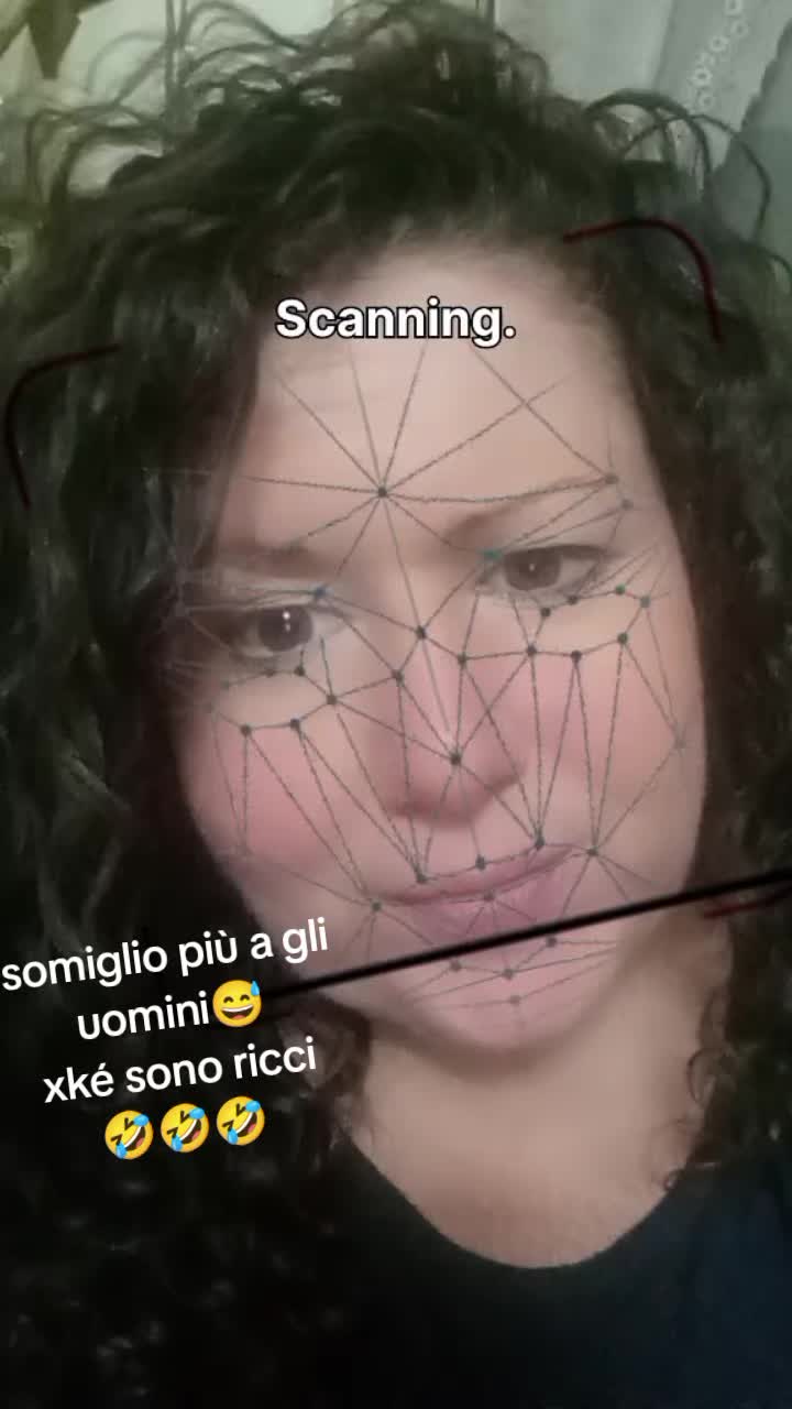 @🦋𝓡𝓸𝓼𝔂 𝓑𝓾𝓽𝓽𝓮𝓻𝓯𝓵𝔂