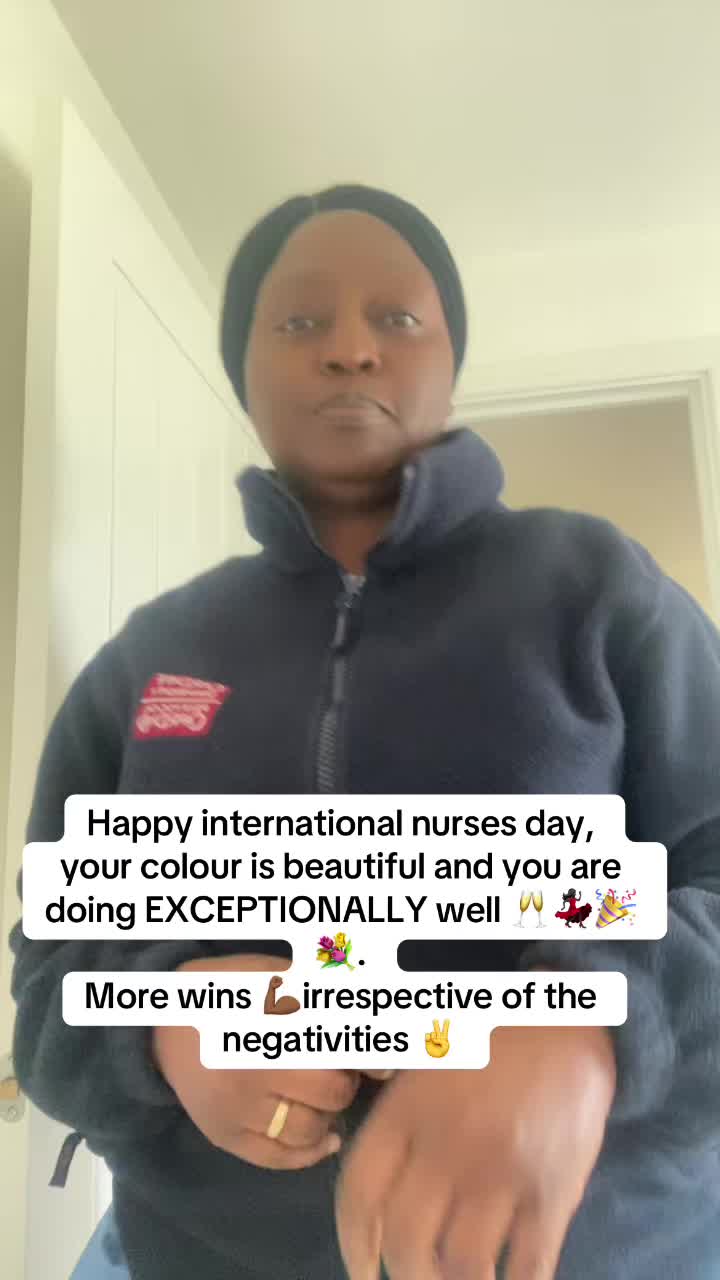 @lolaofbristol🇬🇧