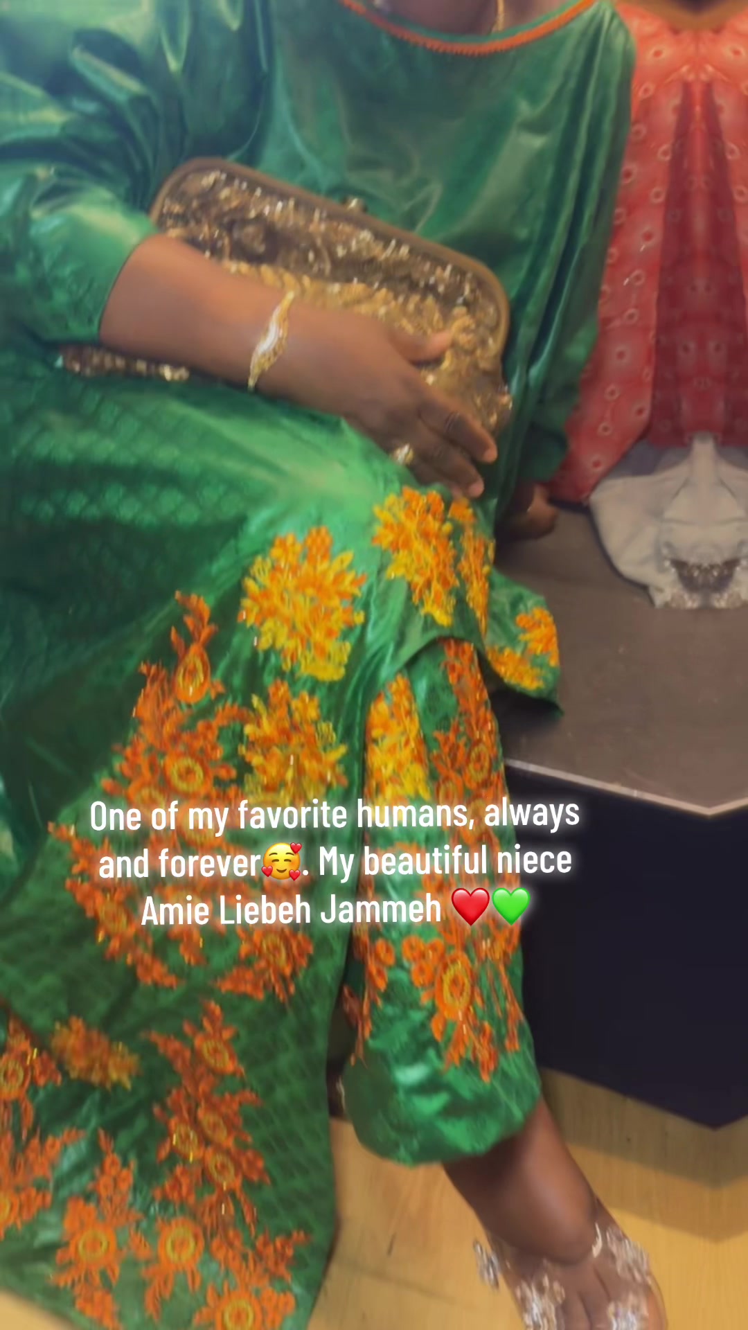 @A N N A AKU 🇬🇲🇸🇪