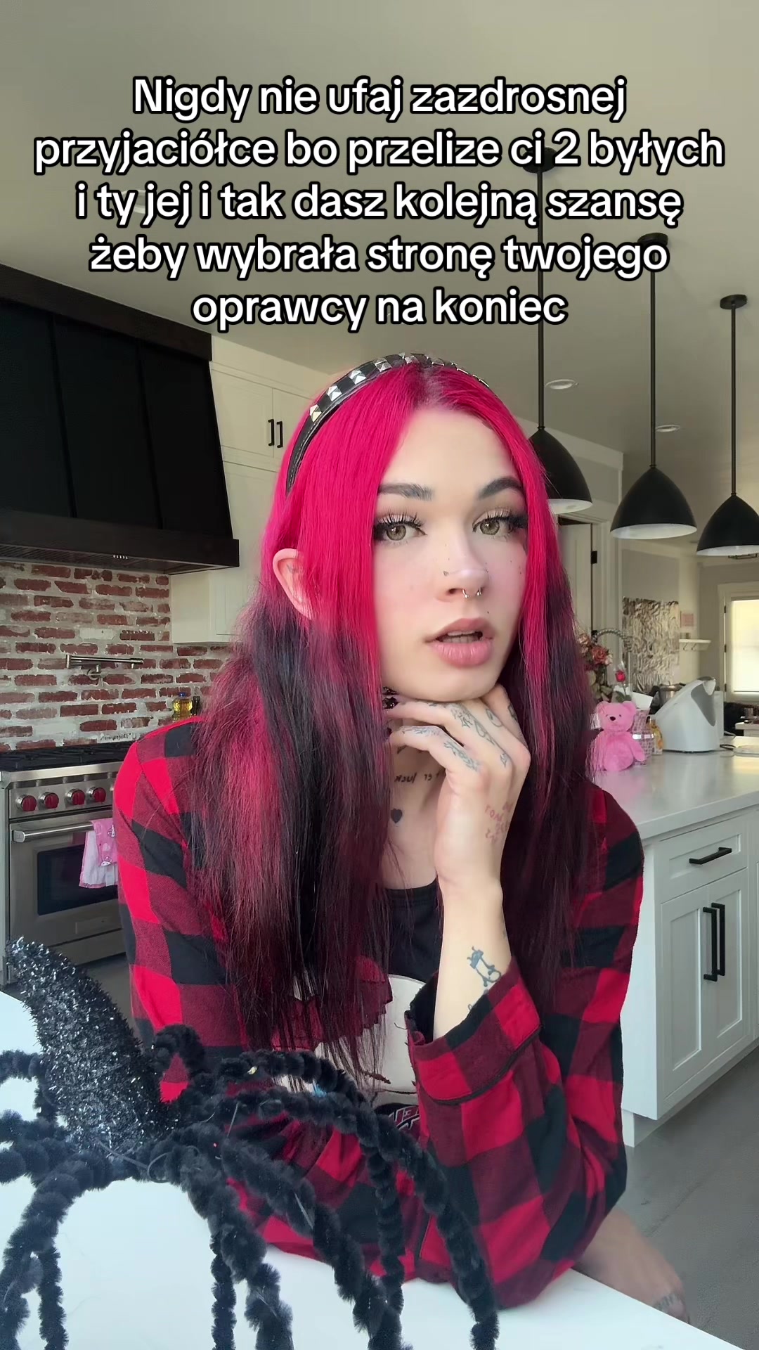 @Queenoftheblack