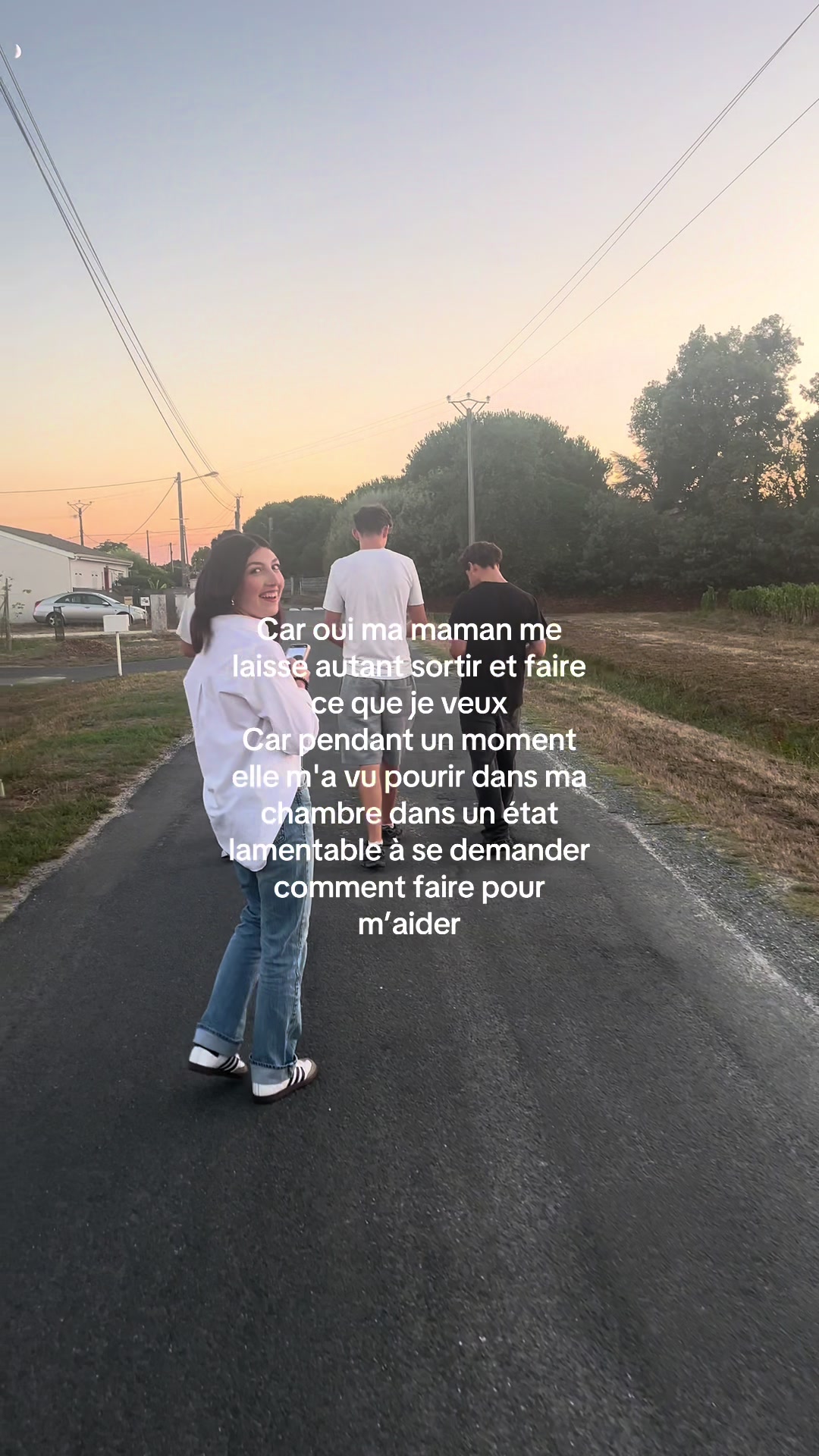 @♱