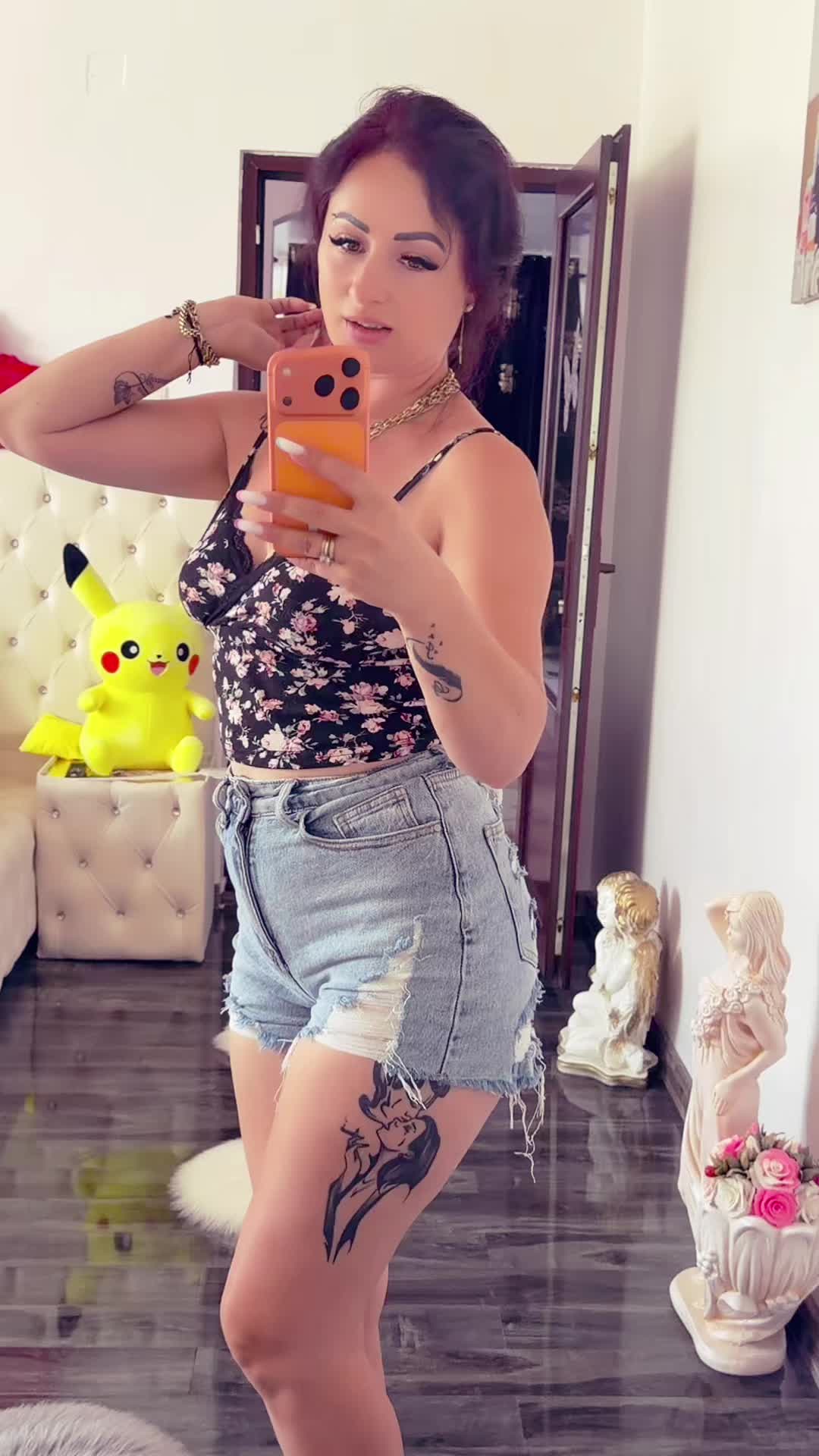 @Loredana ❤️Bruneta