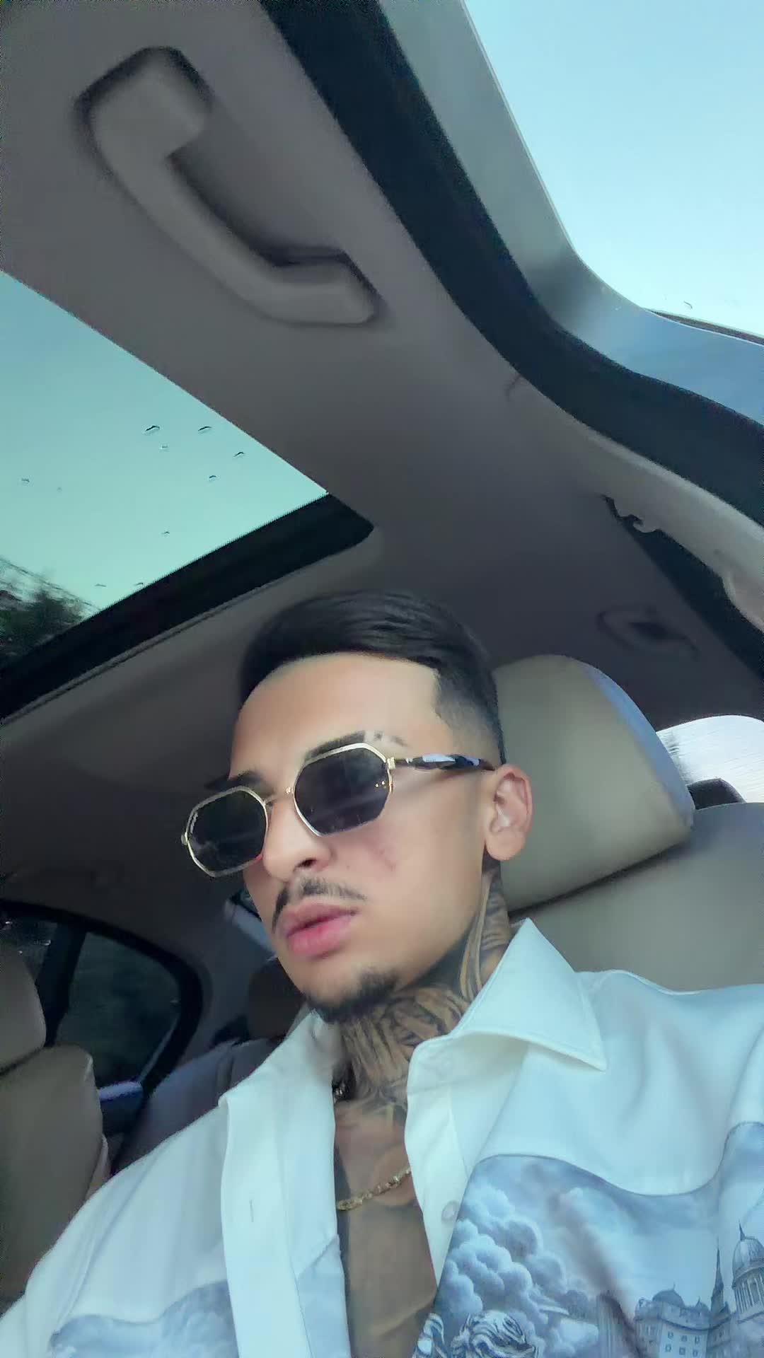 @Lazăr666