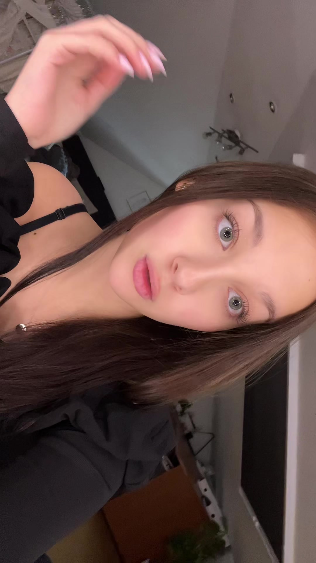 @jolie_zlr