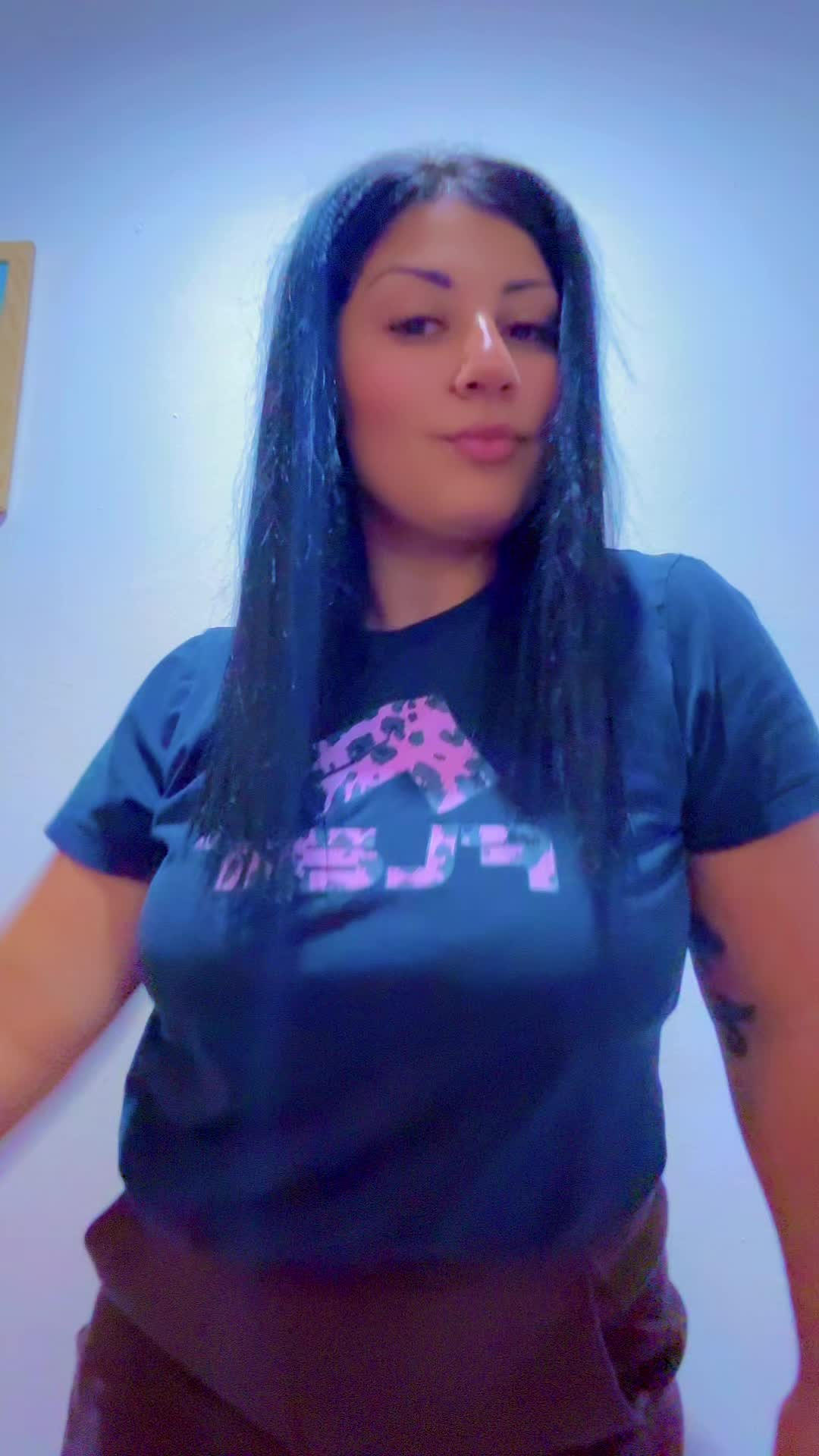 @Елена Димитрова🩷🌸🌸