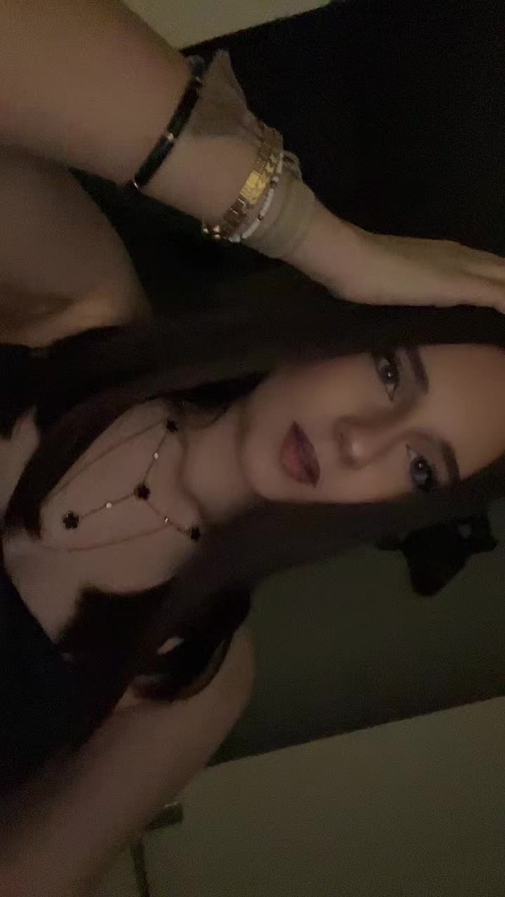 @𝘓𝘰𝘶𝘯𝘢 ⏾