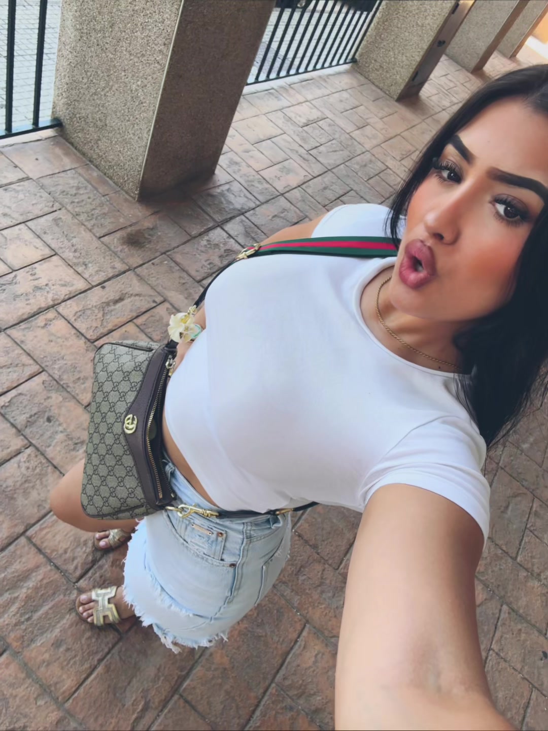 @Lucialopezg.__