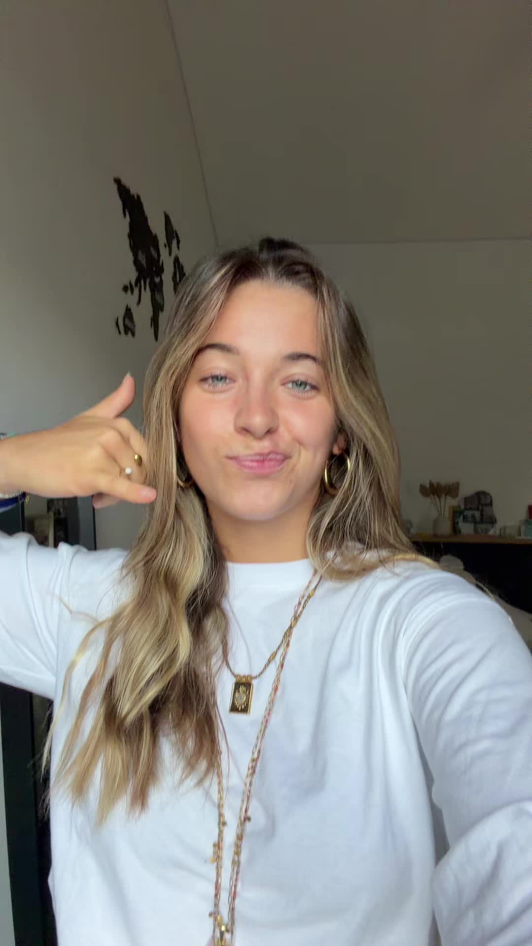 @Emma ๐ค