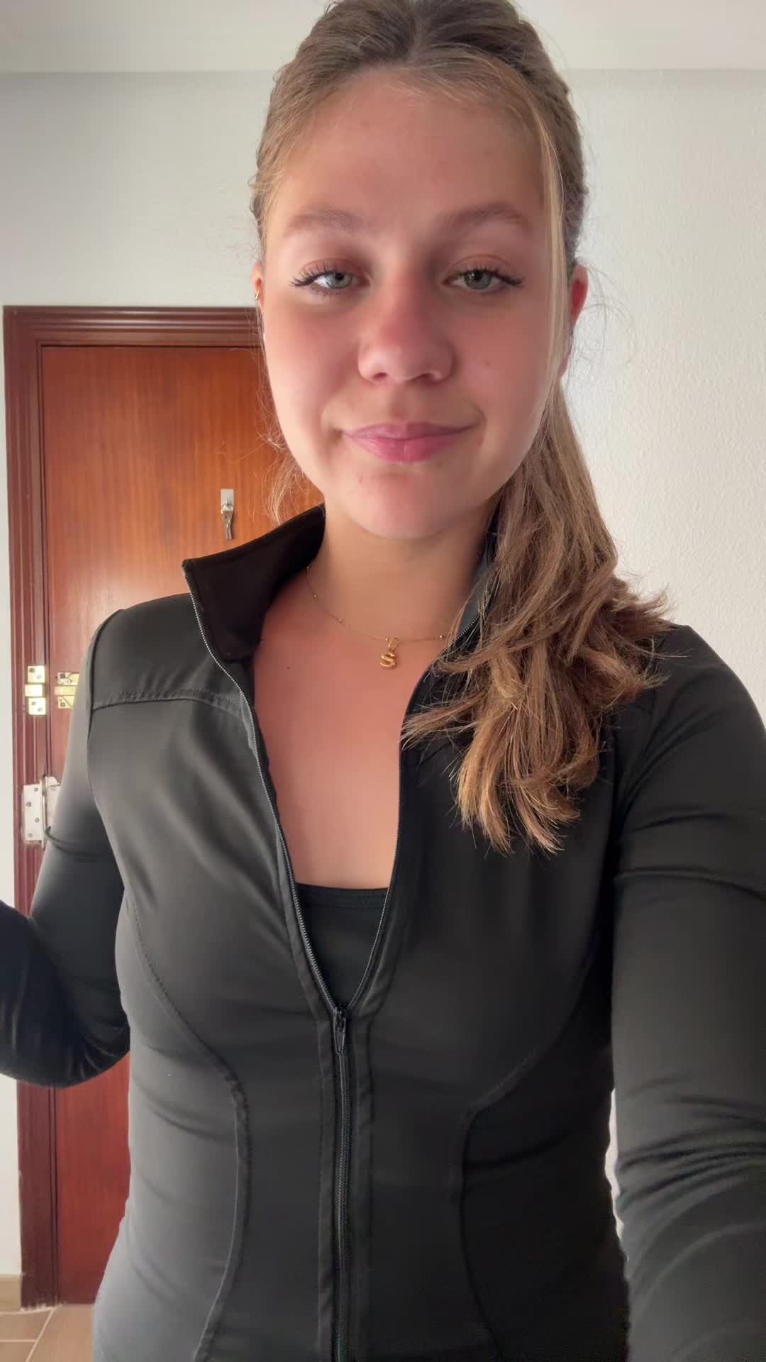 @sarita