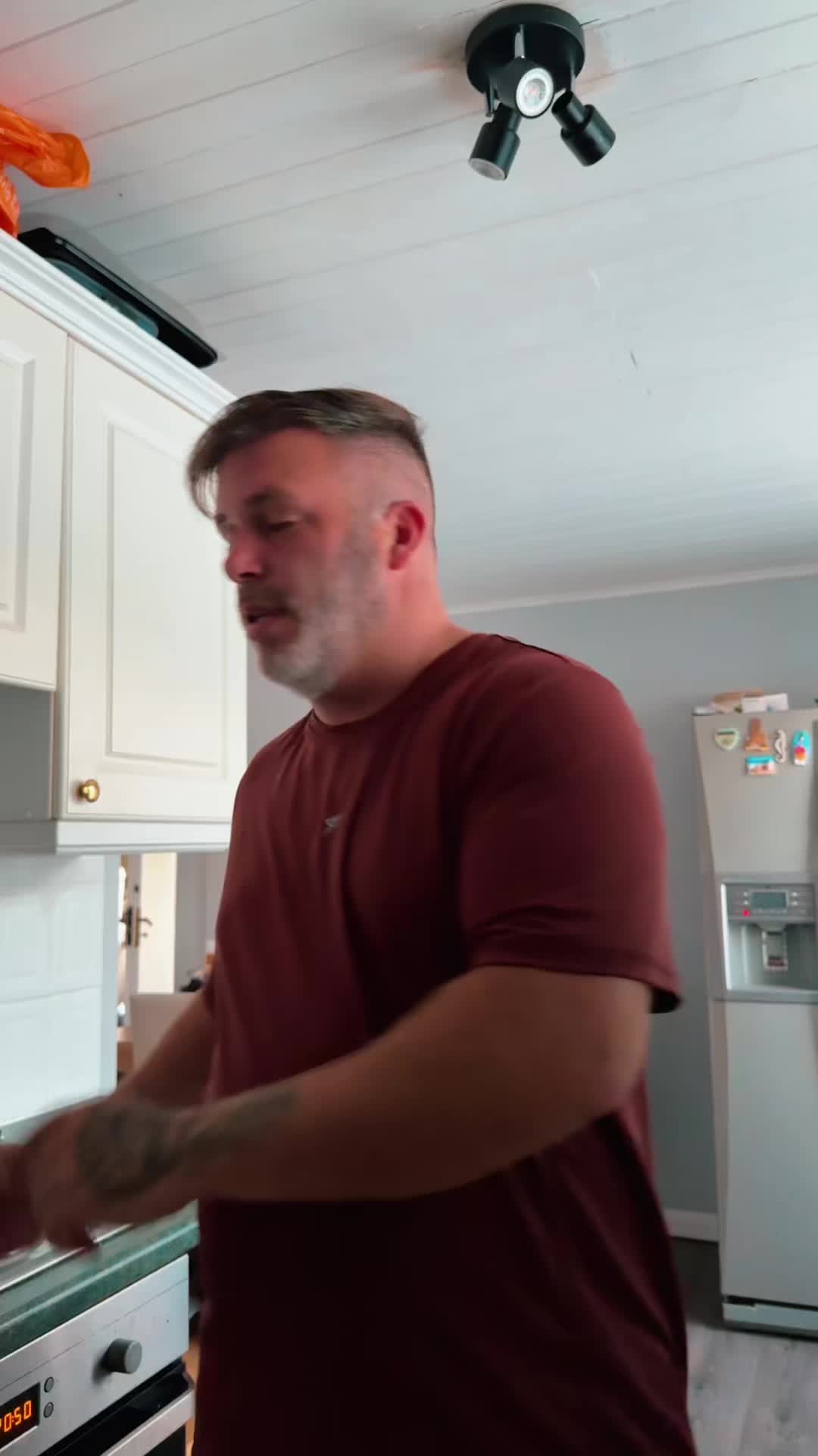 @tonyb_essex