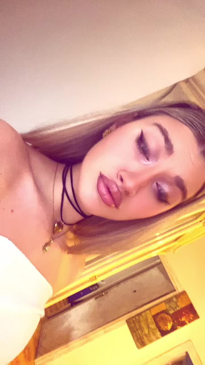 @~Aurora Bucciarelli~