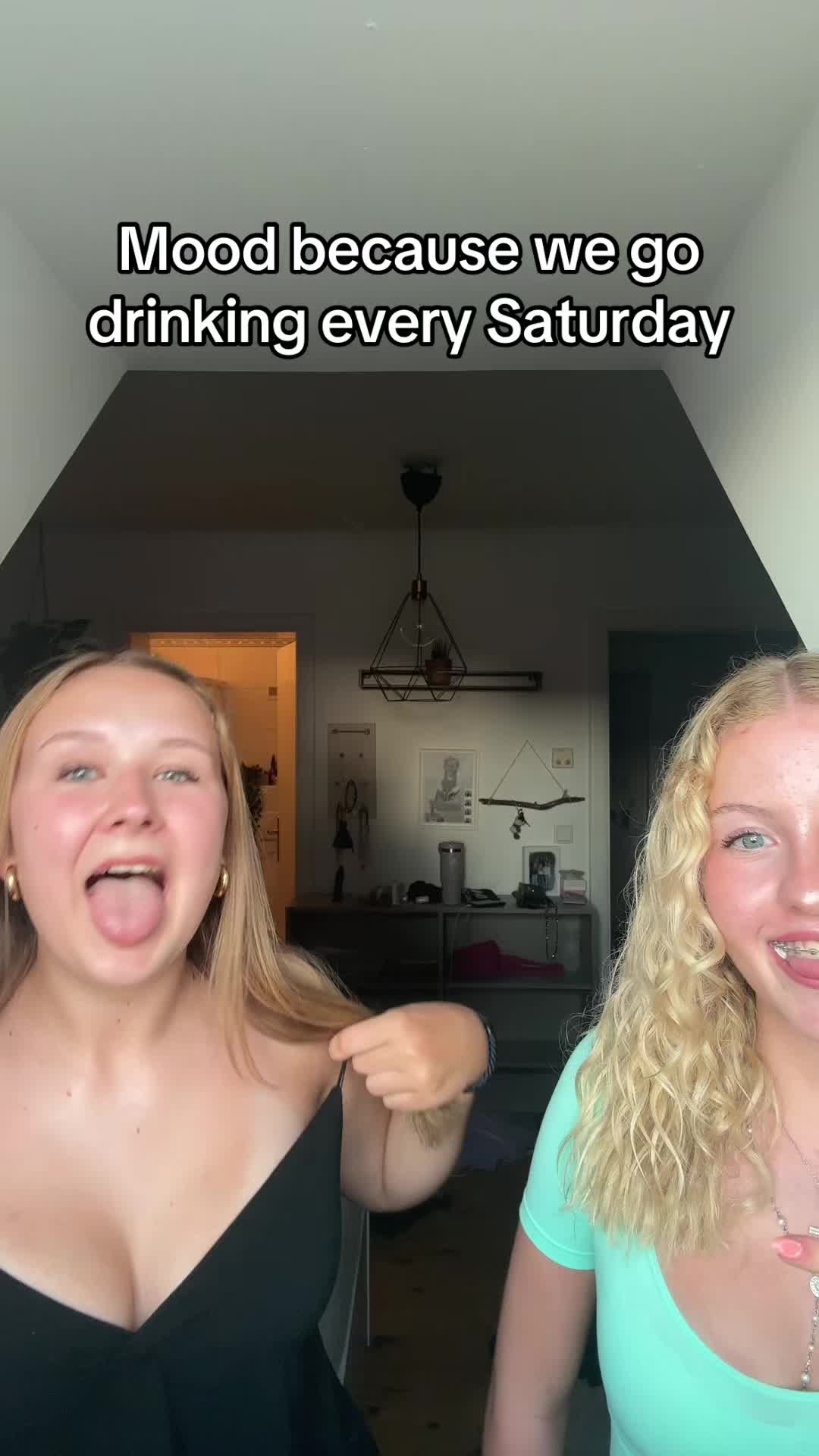 @Blondi