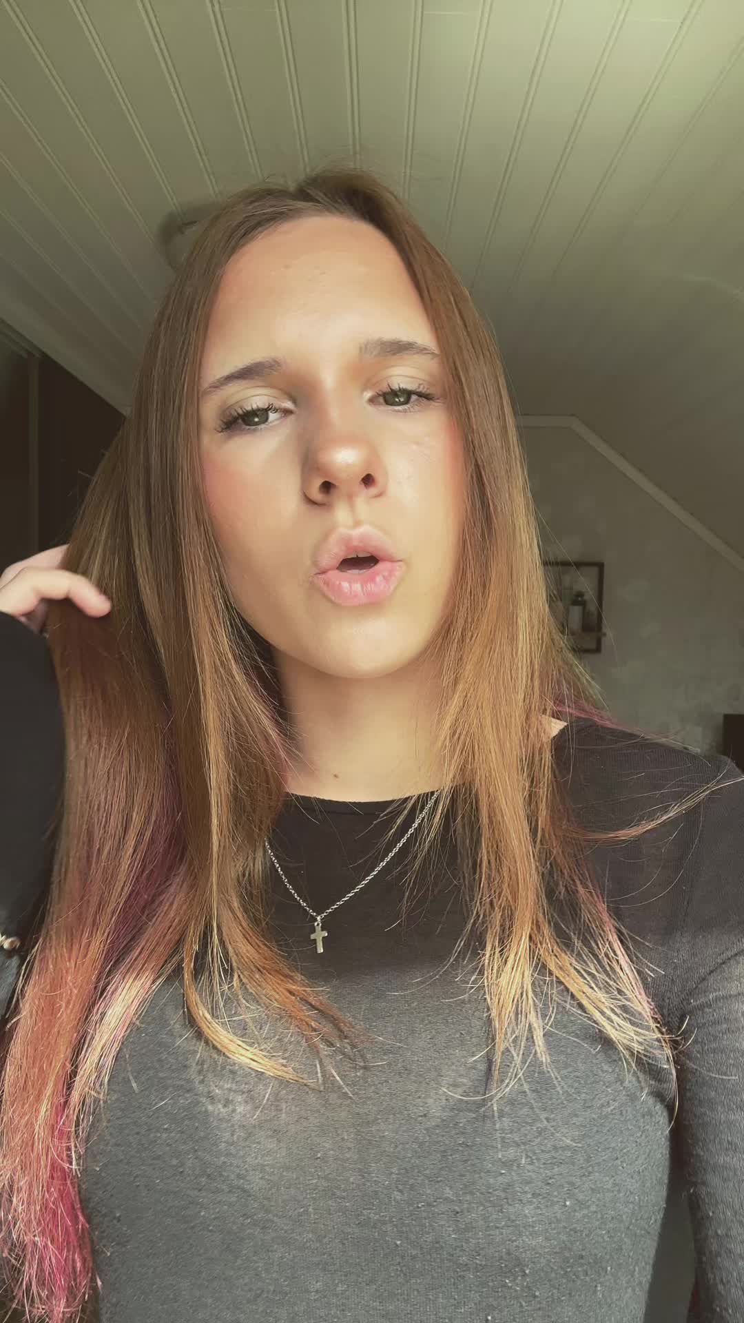 @𝒜𝓁𝓋𝒶✝️🤍