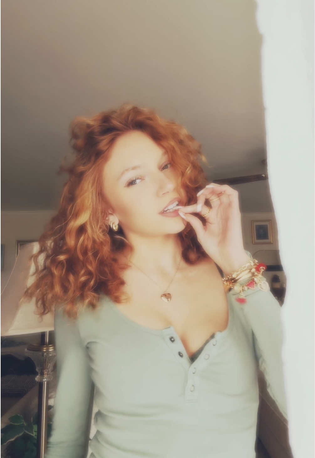 @destinee