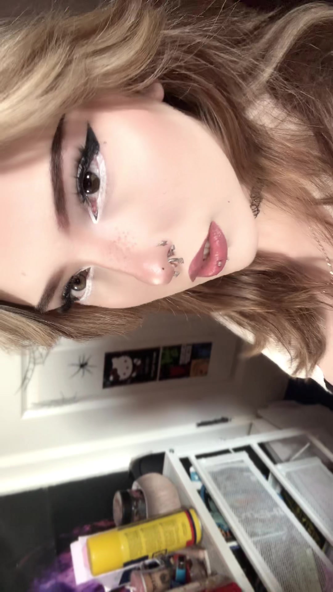 @chloe🪽