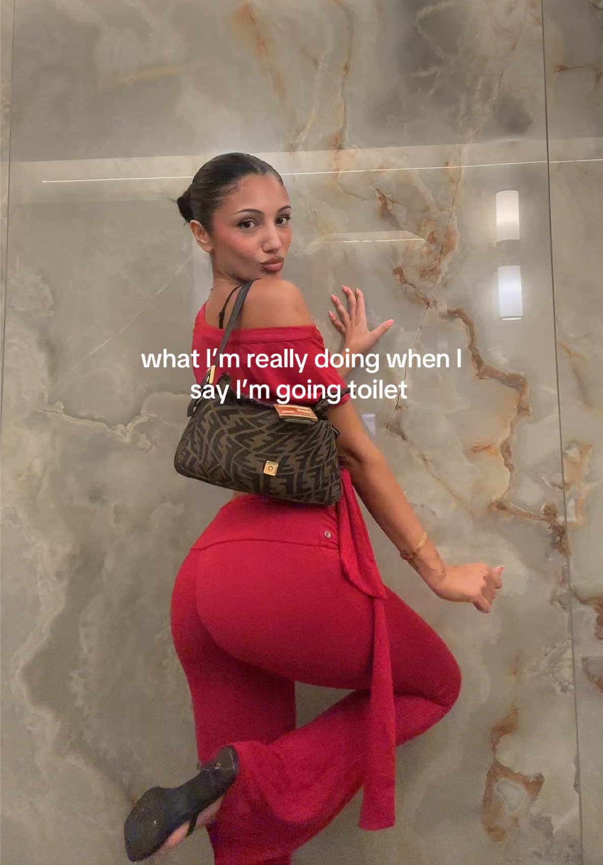 @Jasmine G Müller 💋