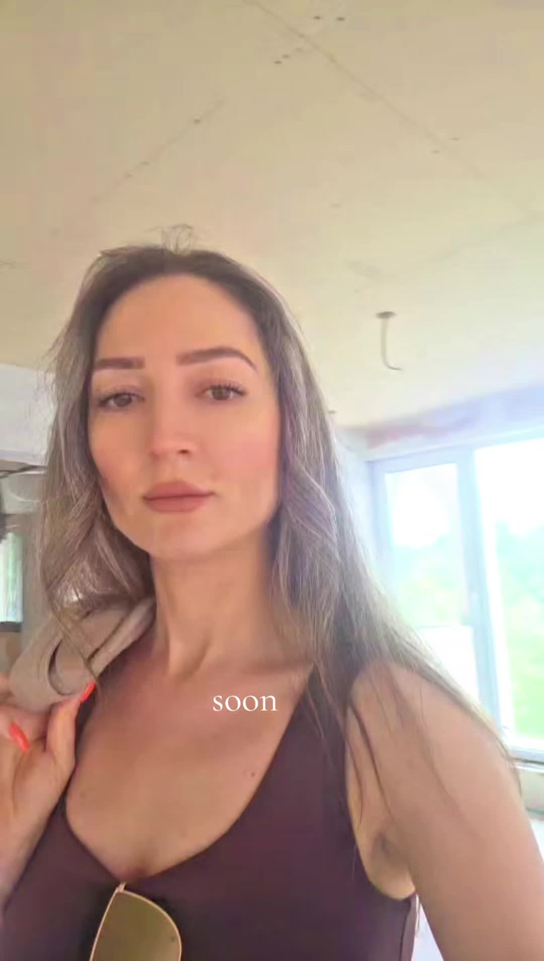 @&Eacute;litsa Andr&eacute;