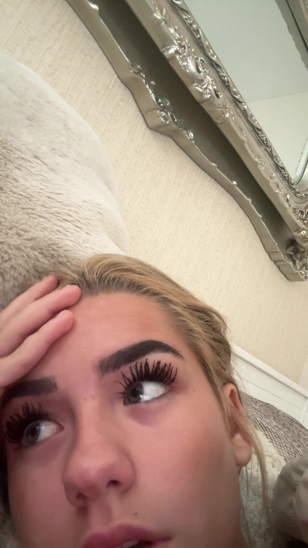 @serenandolivia