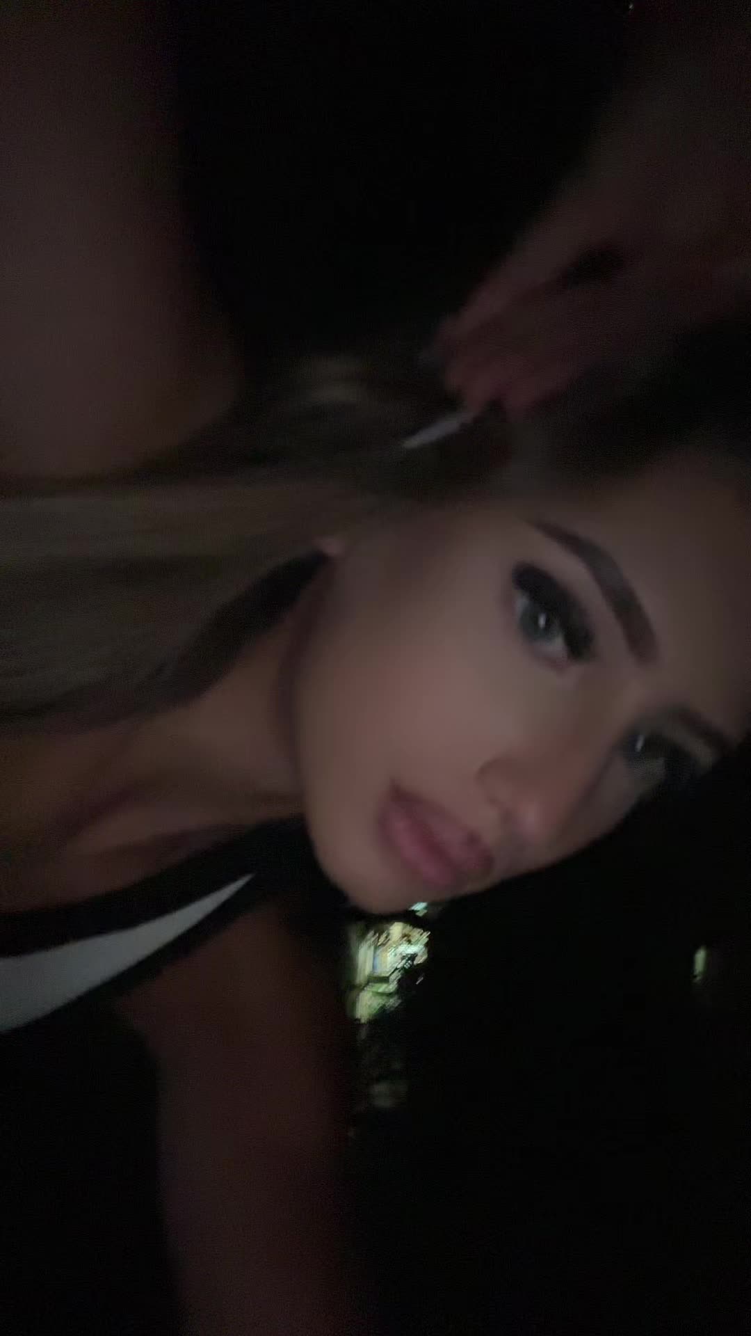 @𝓪𝓵𝓮𝓴𝓼𝓪𝓷𝓭𝓻𝓪